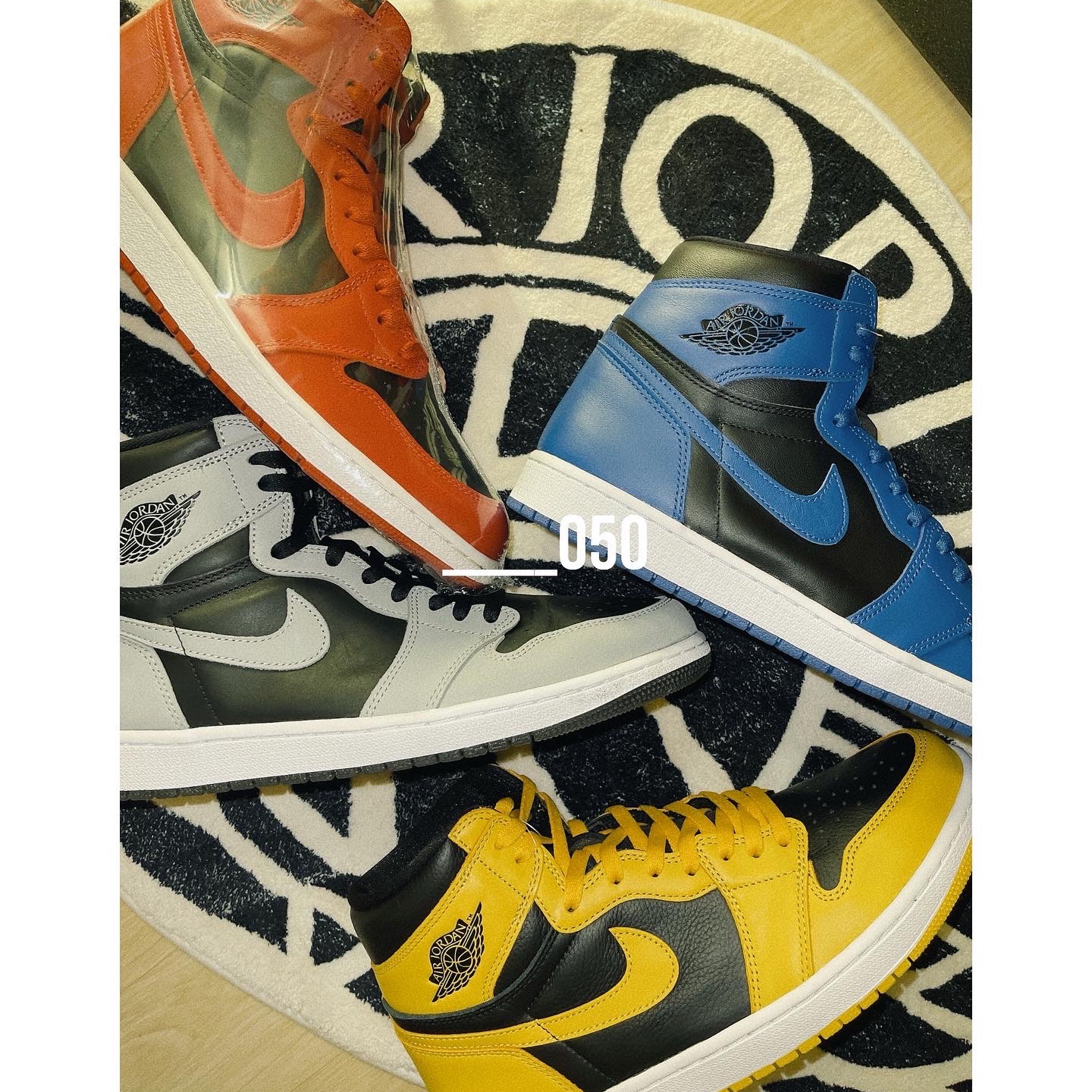 Jordan 1 Retro High OG Dark Marina Blue, Jordan 1 Retro High OG Pollen 착용 스타일 - 3