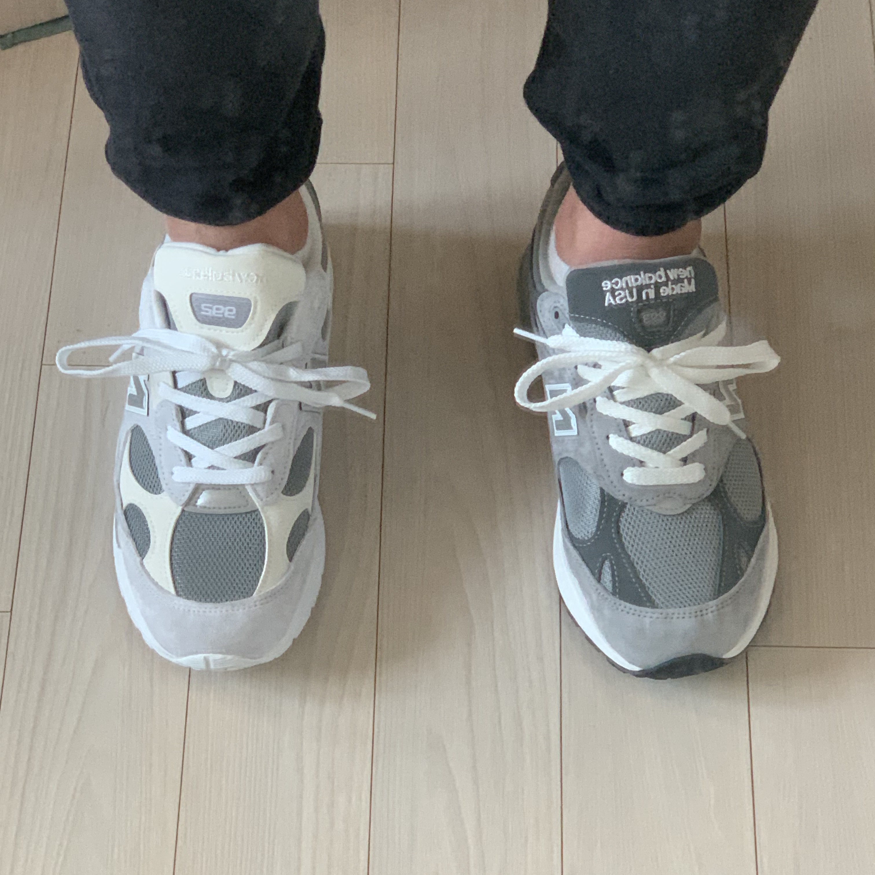 New Balance 992 Made in USA White Silver, (W) New Balance 993 Made in USA Grey - D Wide 착용 스타일 - 1