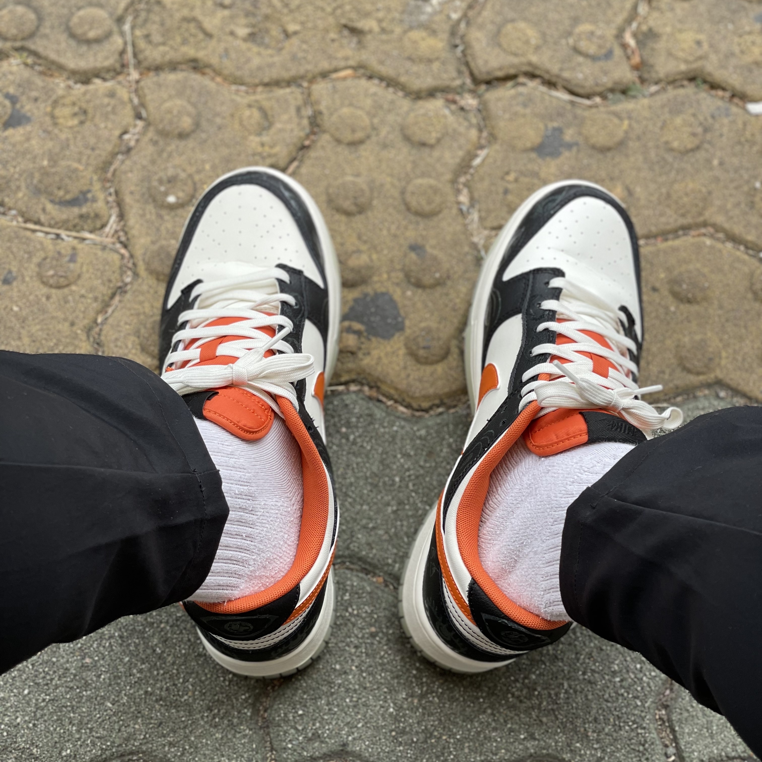 Nike Dunk Low Retro PRM Halloween 착용 스타일 - 2