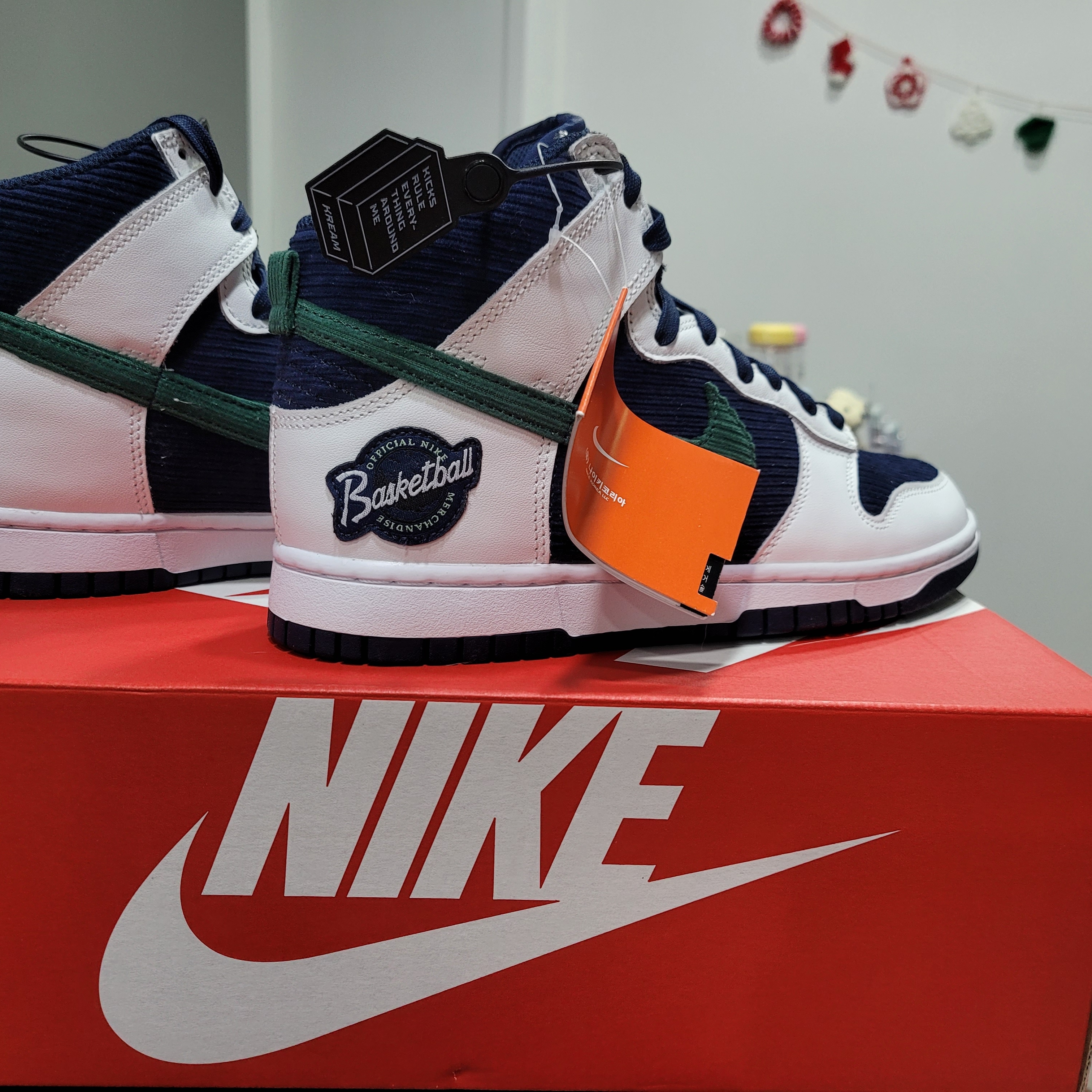 Nike Dunk High PRM EMB College Navy 착용 스타일 - 2