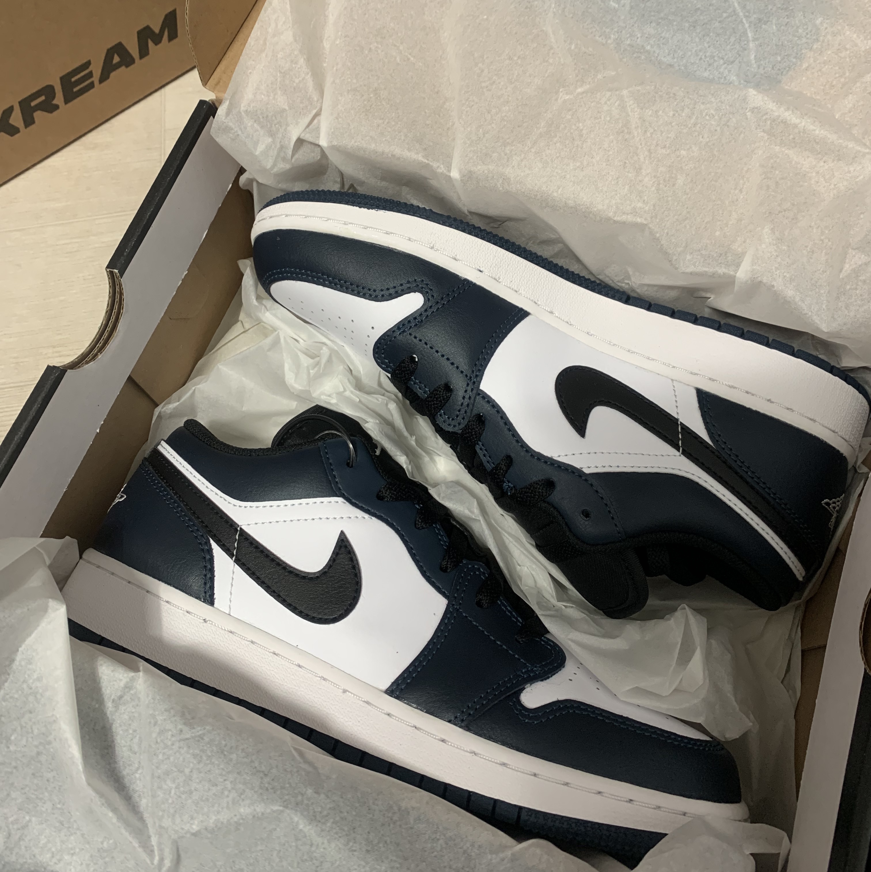 (GS) Jordan 1 Low Armory Navy 착용 스타일 - 2