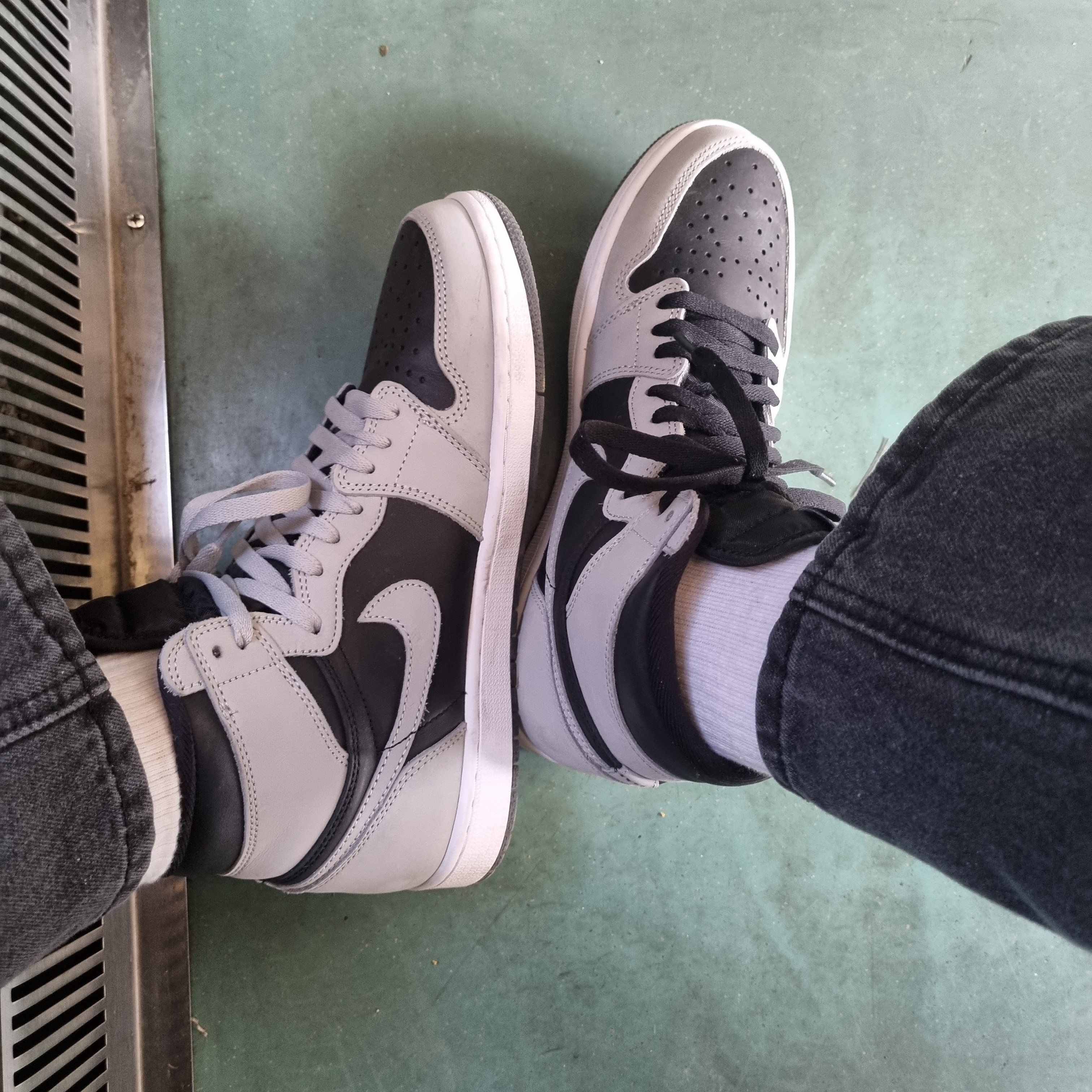 Jordan 1 Retro High OG Shadow 2.0 착용 스타일 - 2