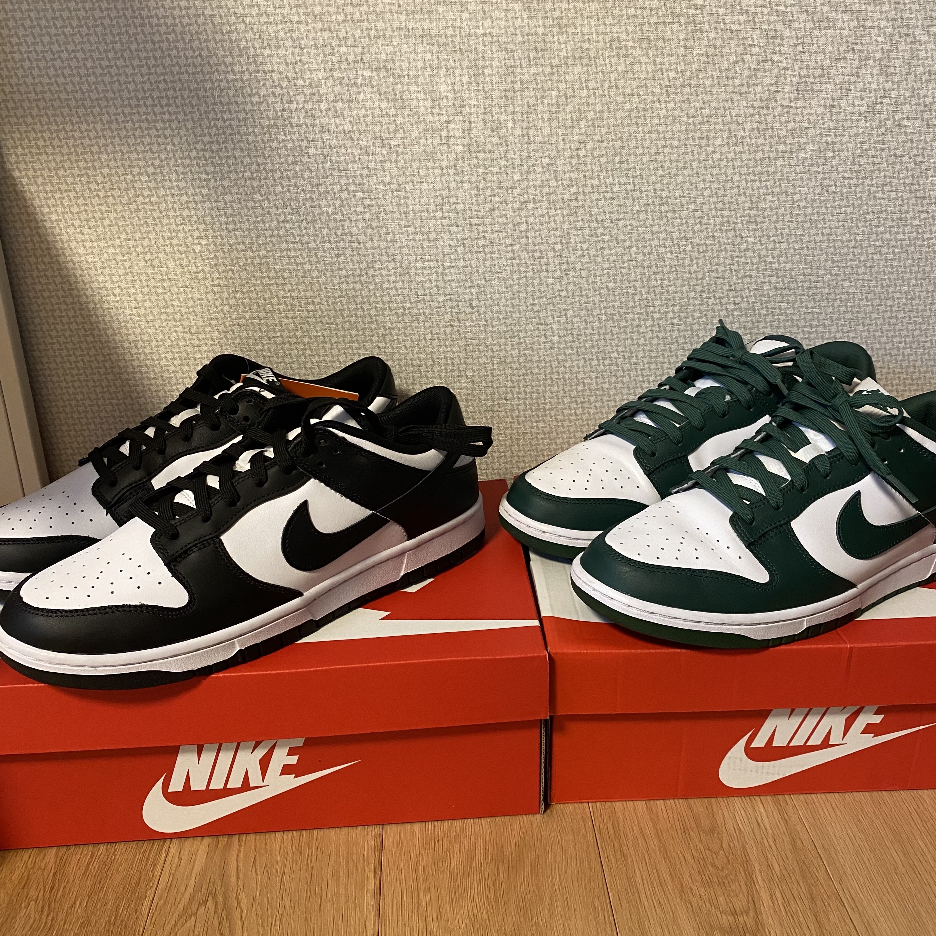 Nike Dunk Low Retro Varsity Green, Nike Dunk Low Retro Black 착용 스타일