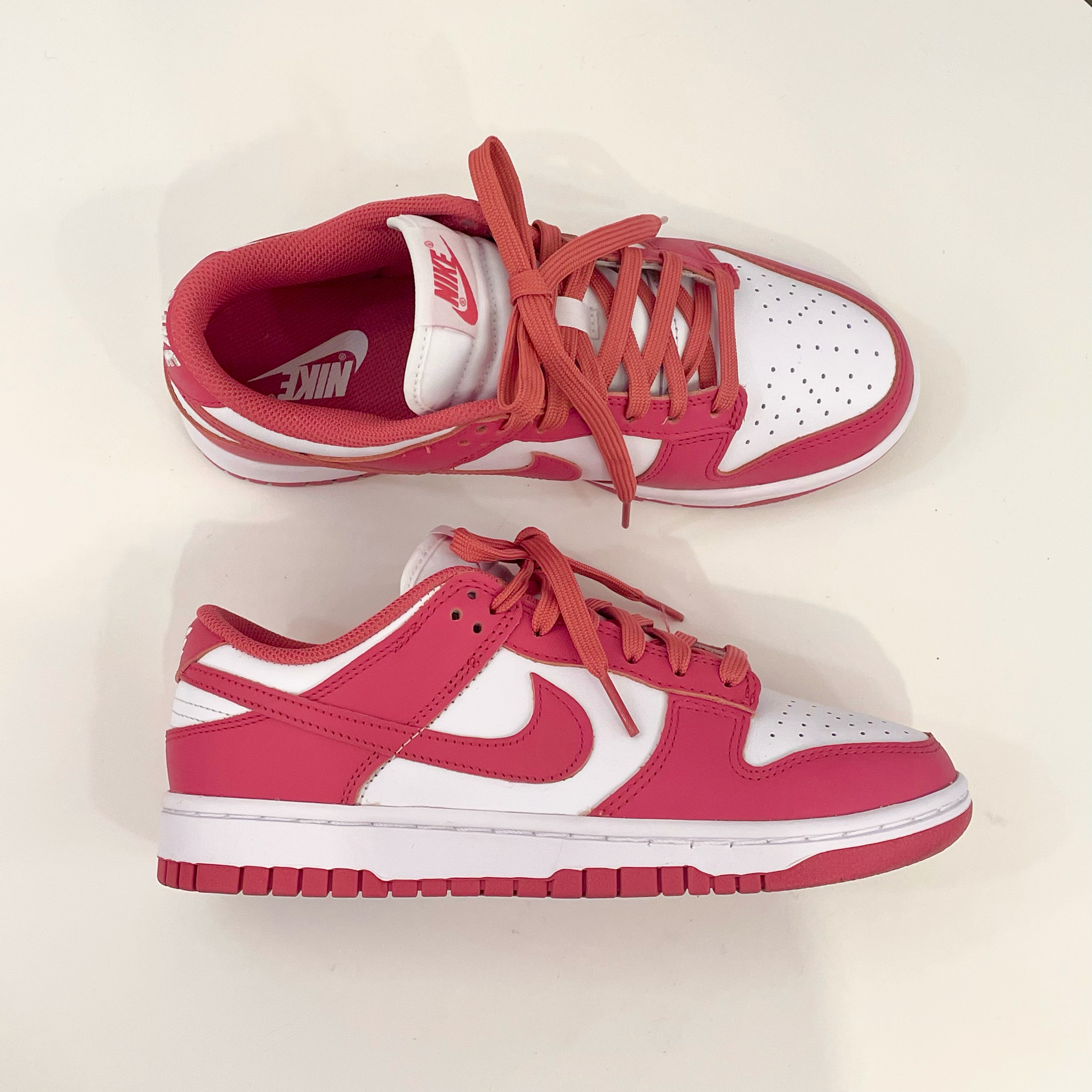 (W) Nike Dunk Low Archeo Pink 착용 스타일