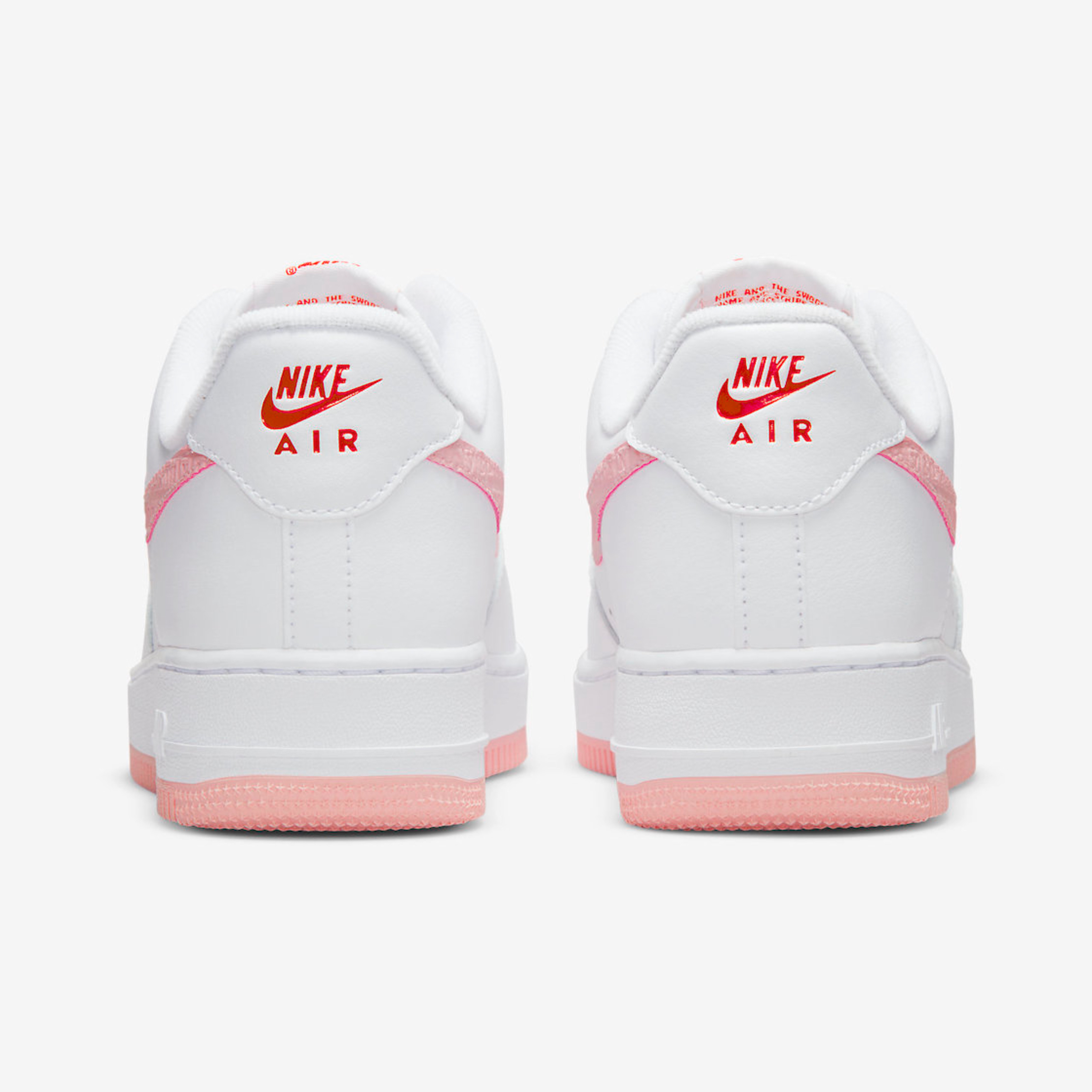 (W) Nike Air Force 1 '07 Valentine Day 2022 착용 스타일 - 5