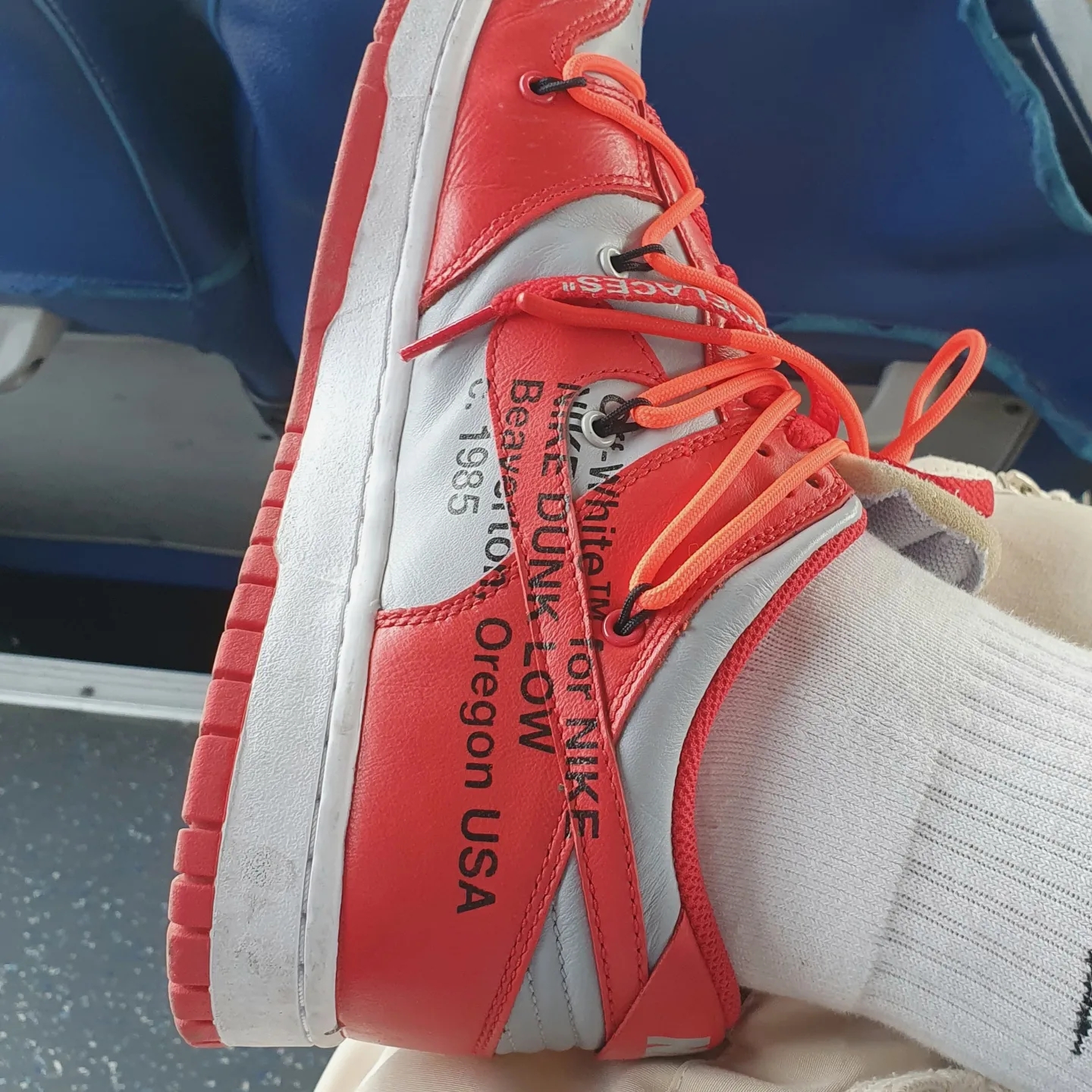 Nike x Off-White Dunk Low University Red 착용 스타일 - 1