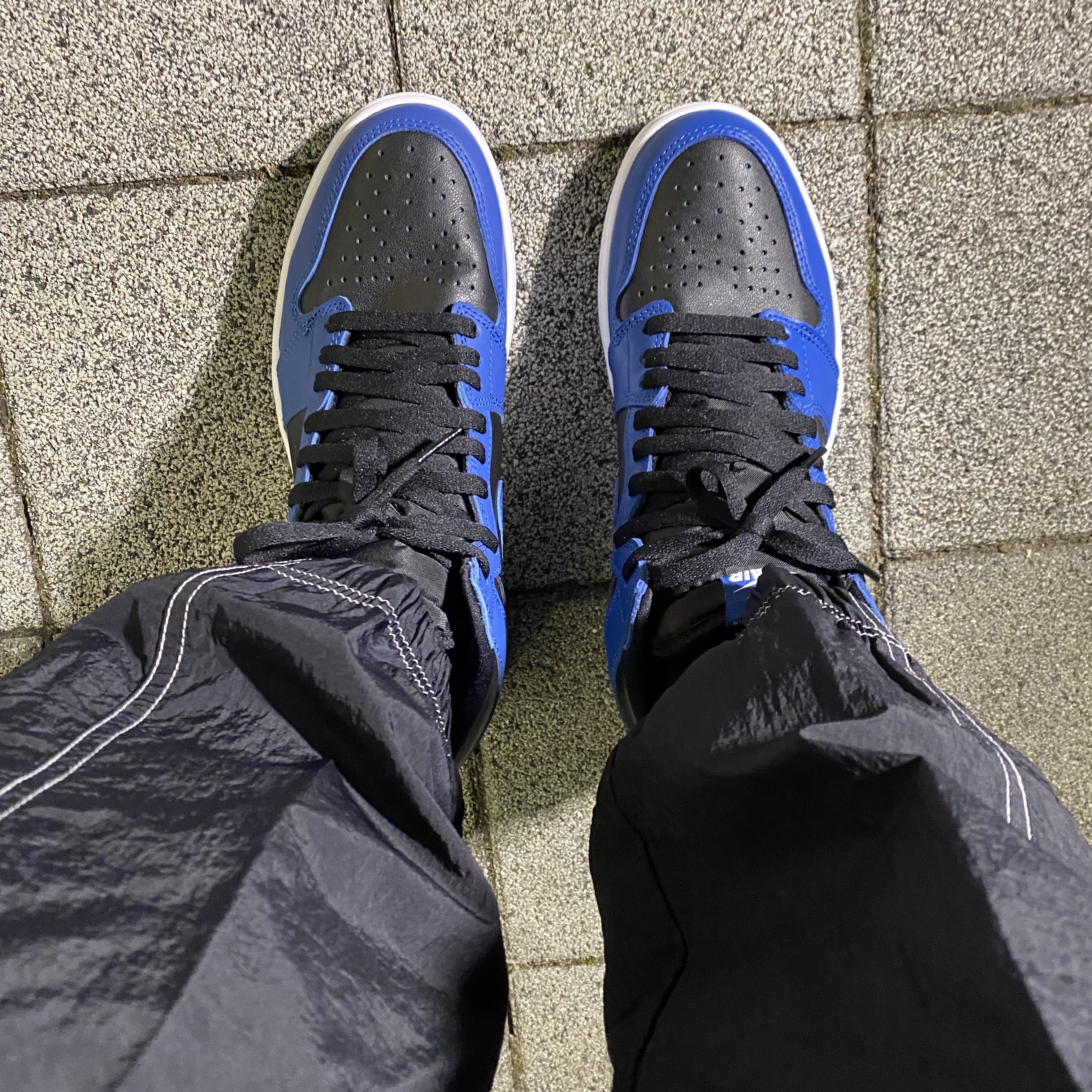 Jordan 1 Retro High OG Dark Marina Blue 착용 스타일