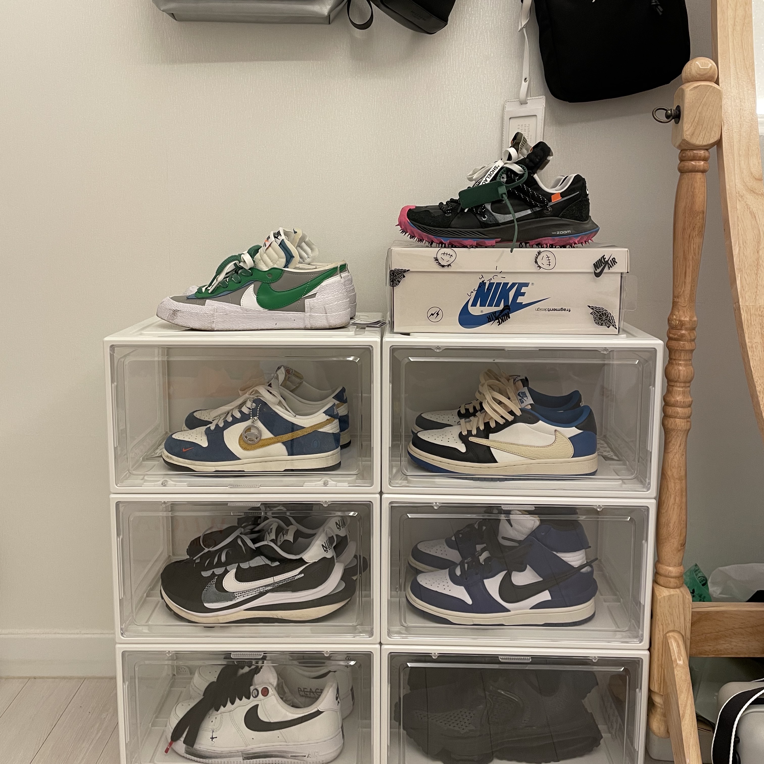 Jordan 1 x Travis Scott x Fragment Retro Low OG SP Military Blue 착용 스타일