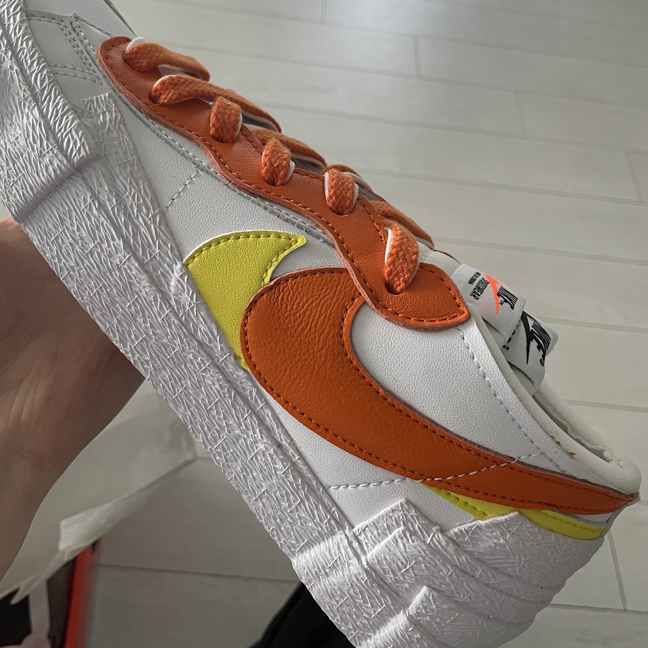 Nike x Sacai Blazer Low Magma Orange 착용 스타일