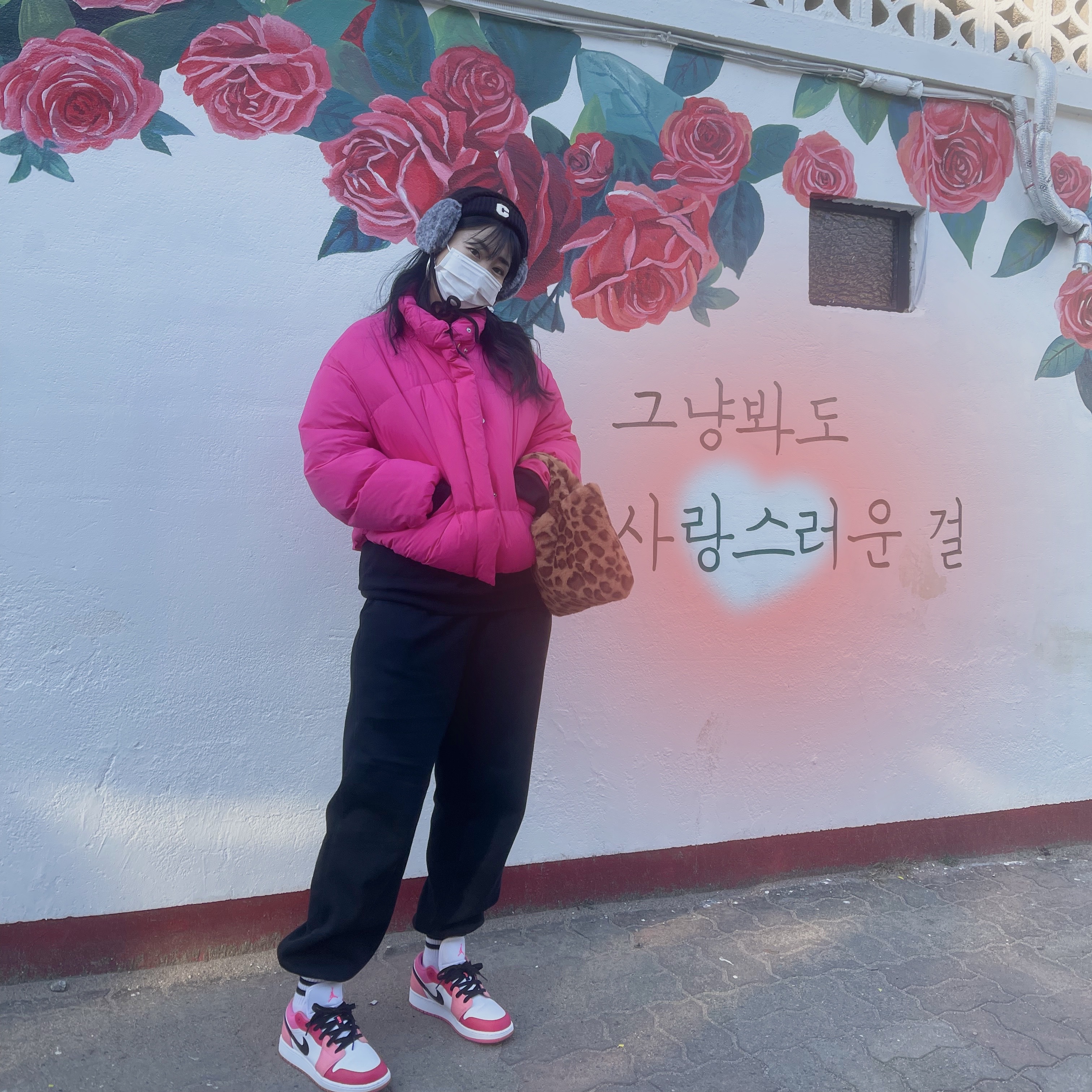 (GS) Jordan 1 Low Rush Pink 착용 스타일 - 1