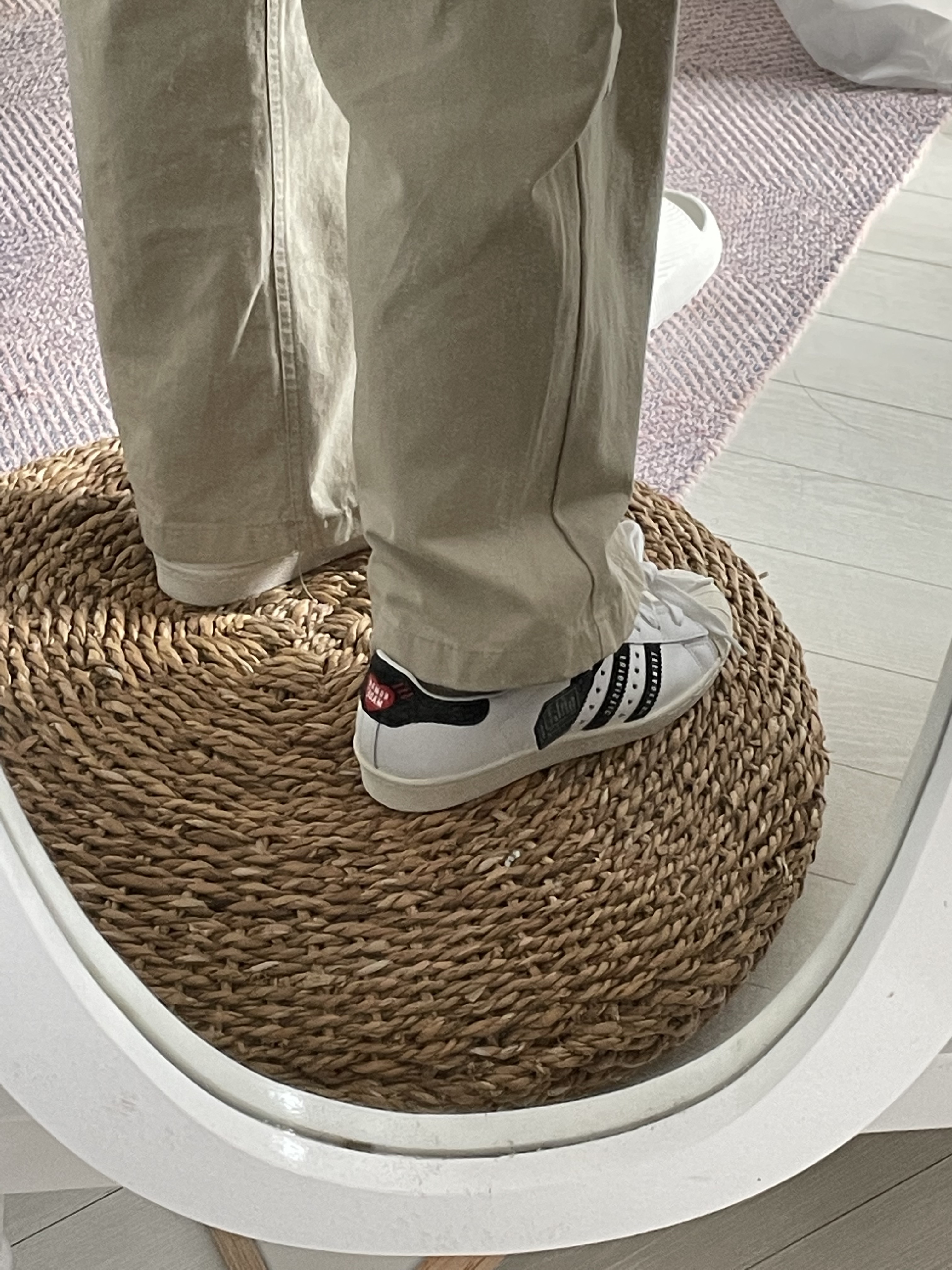 Adidas x Human Made Superstar White Black 착용 스타일 - 1