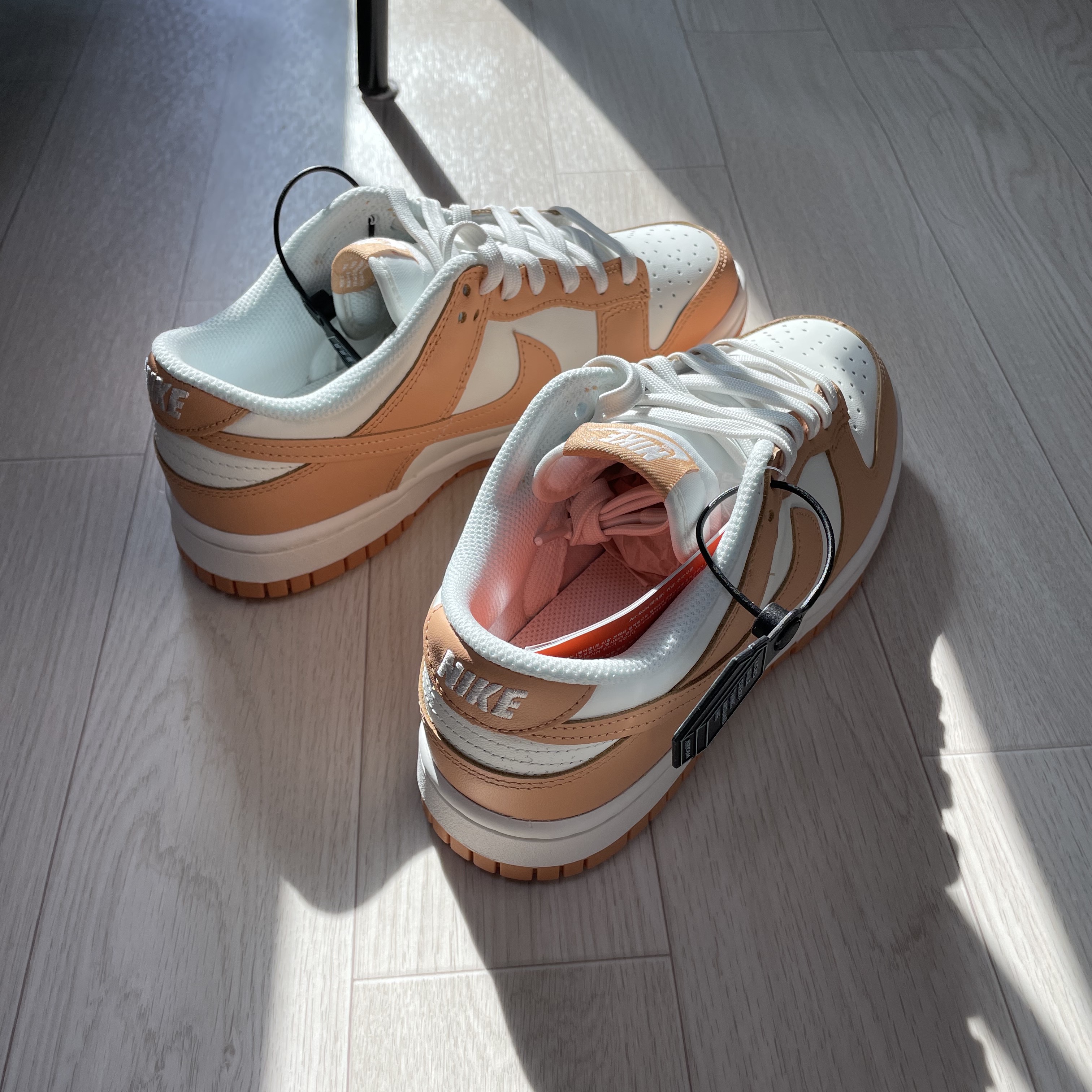 (W) Nike Dunk Low Harvest Moon 착용 스타일