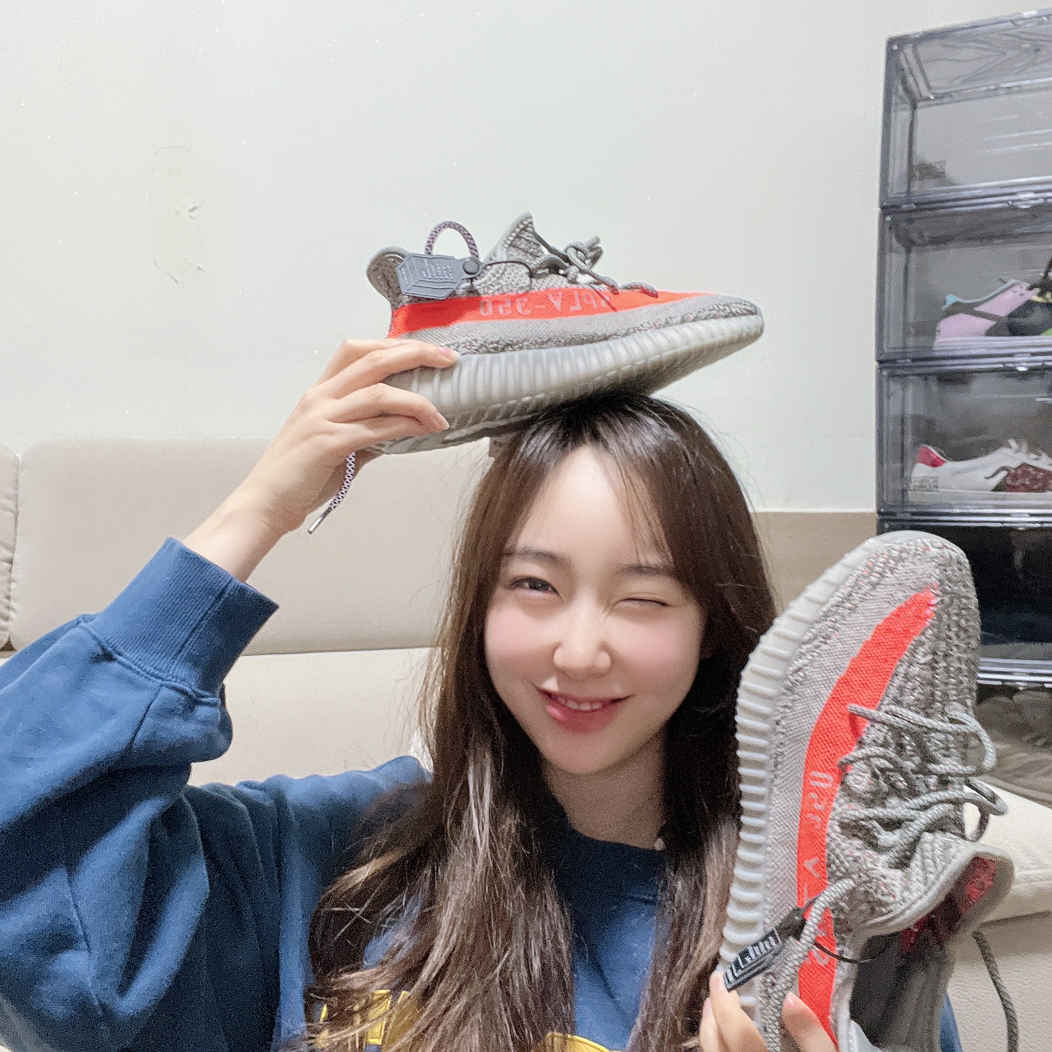 Adidas Yeezy Boost 350 V2 Beluga - Reflective 착용 스타일