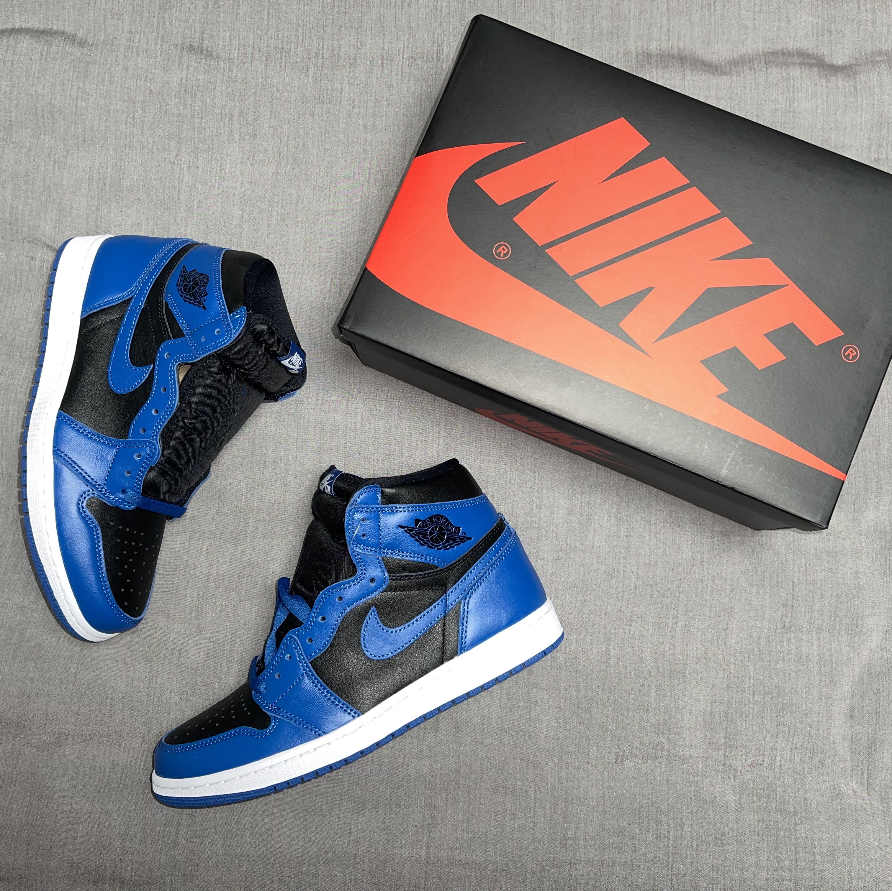 Jordan 1 Retro High OG Dark Marina Blue 착용 스타일