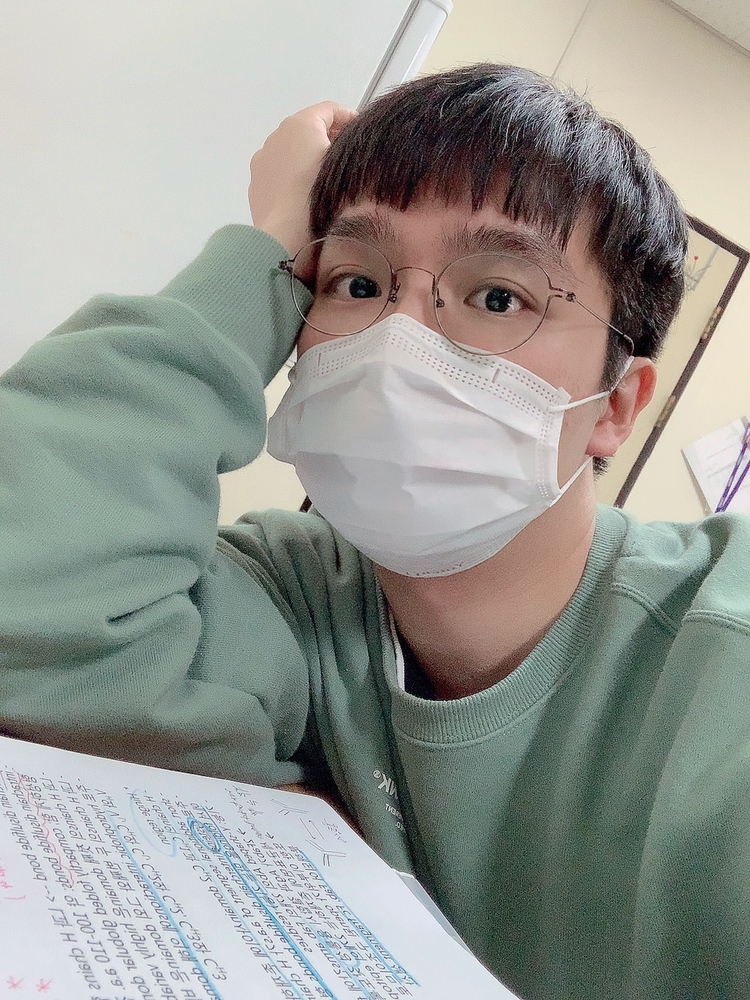 KREAM 프로필 이미지