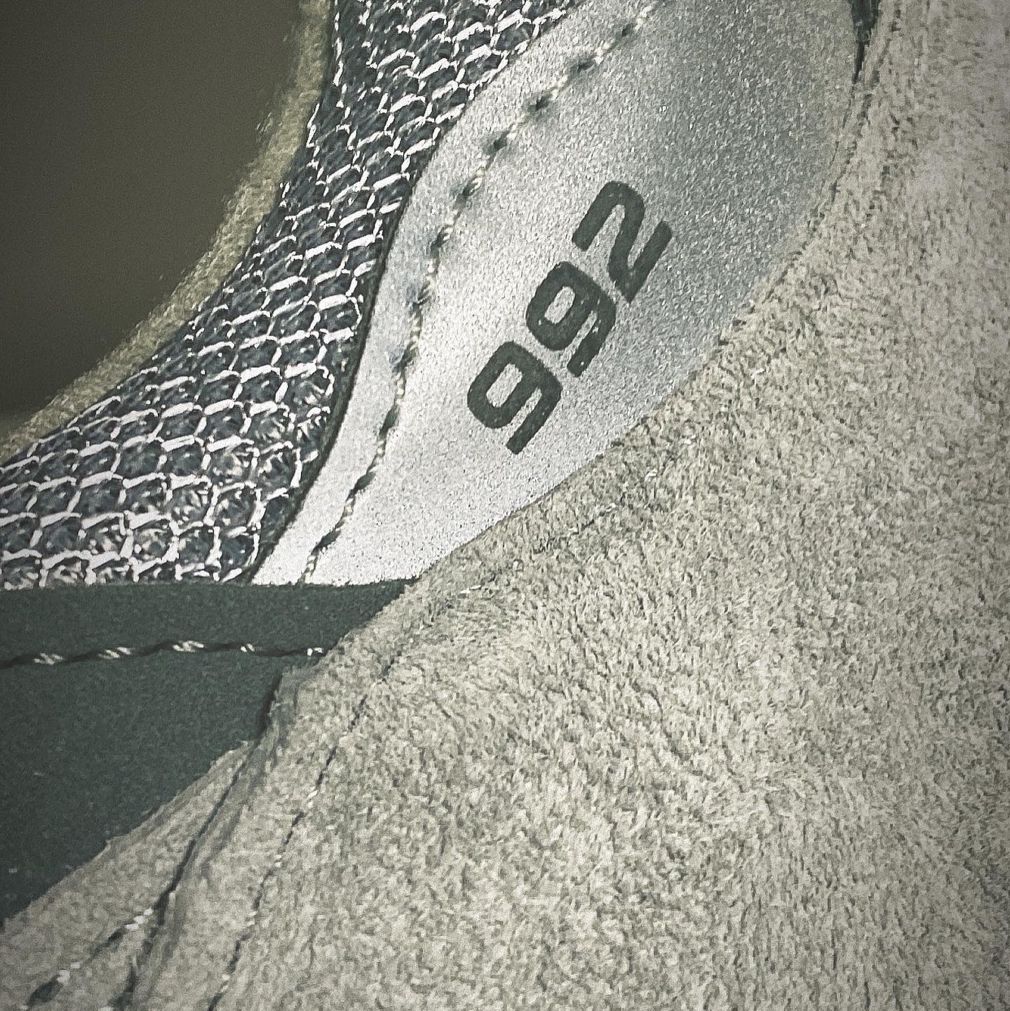 New Balance 992 Made in USA Grey - D Standard 착용 스타일 - 2