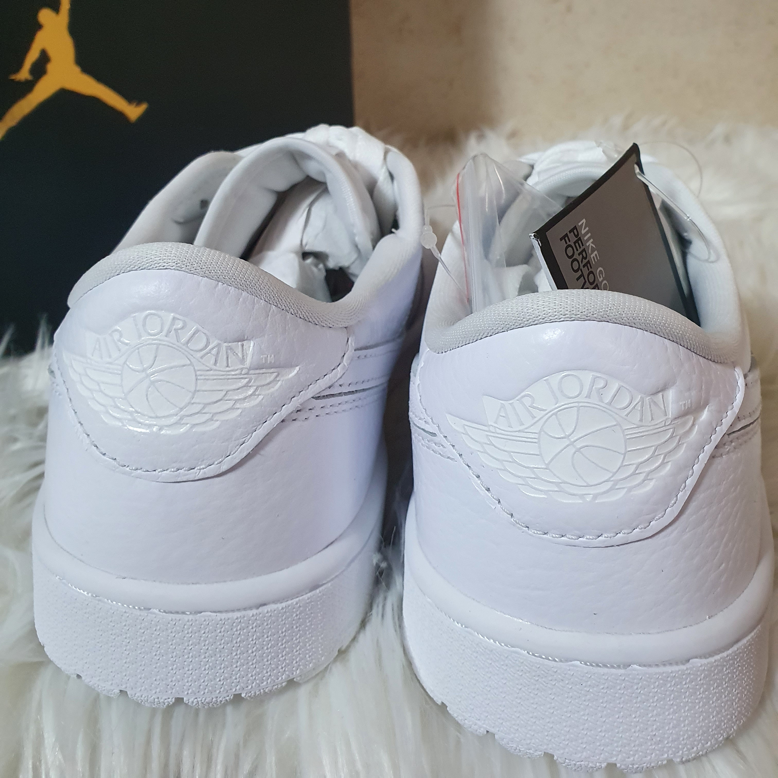 Jordan 1 Low Golf Triple White 착용 스타일 - 4