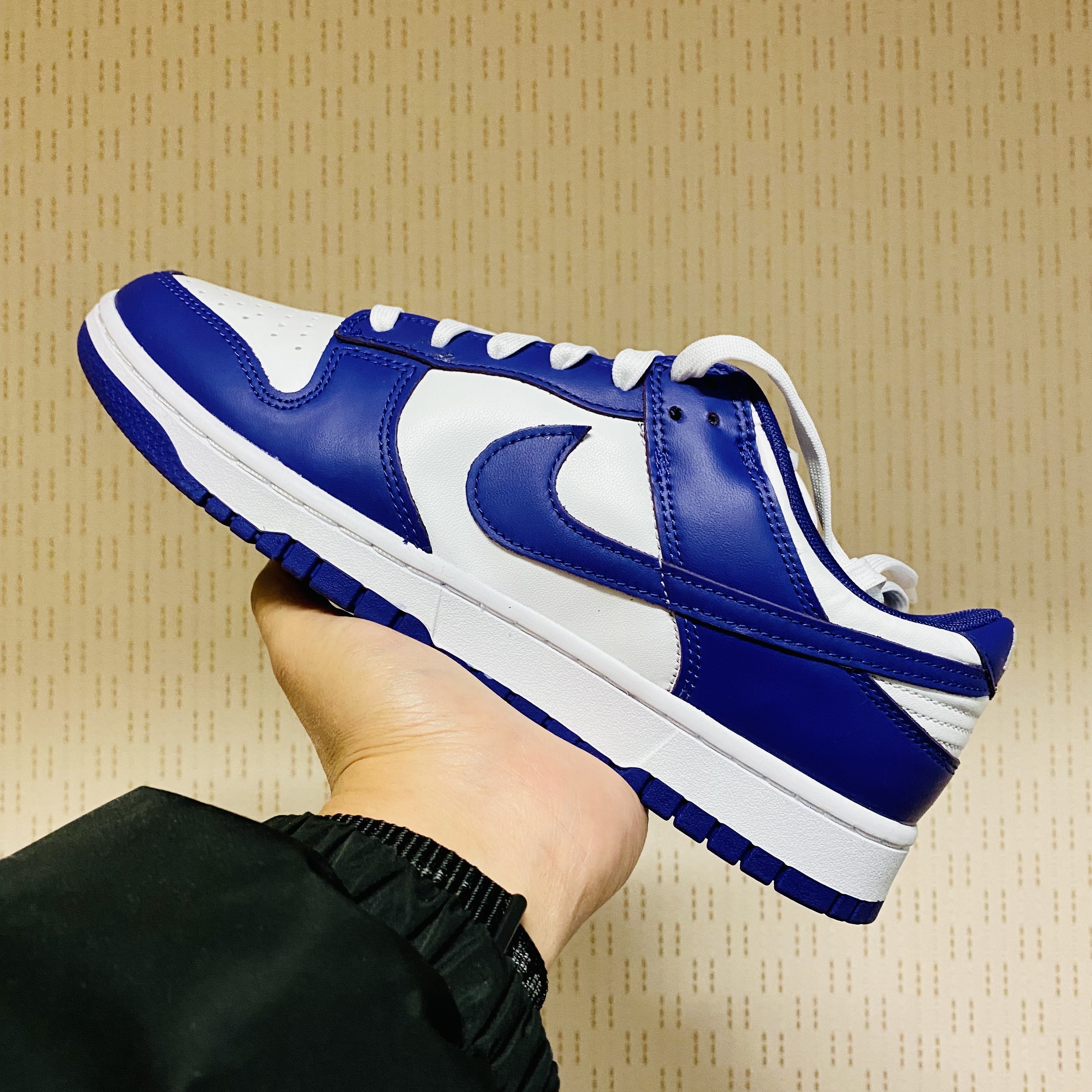 Nike Dunk Low Retro Championship Court Purple 착용 스타일