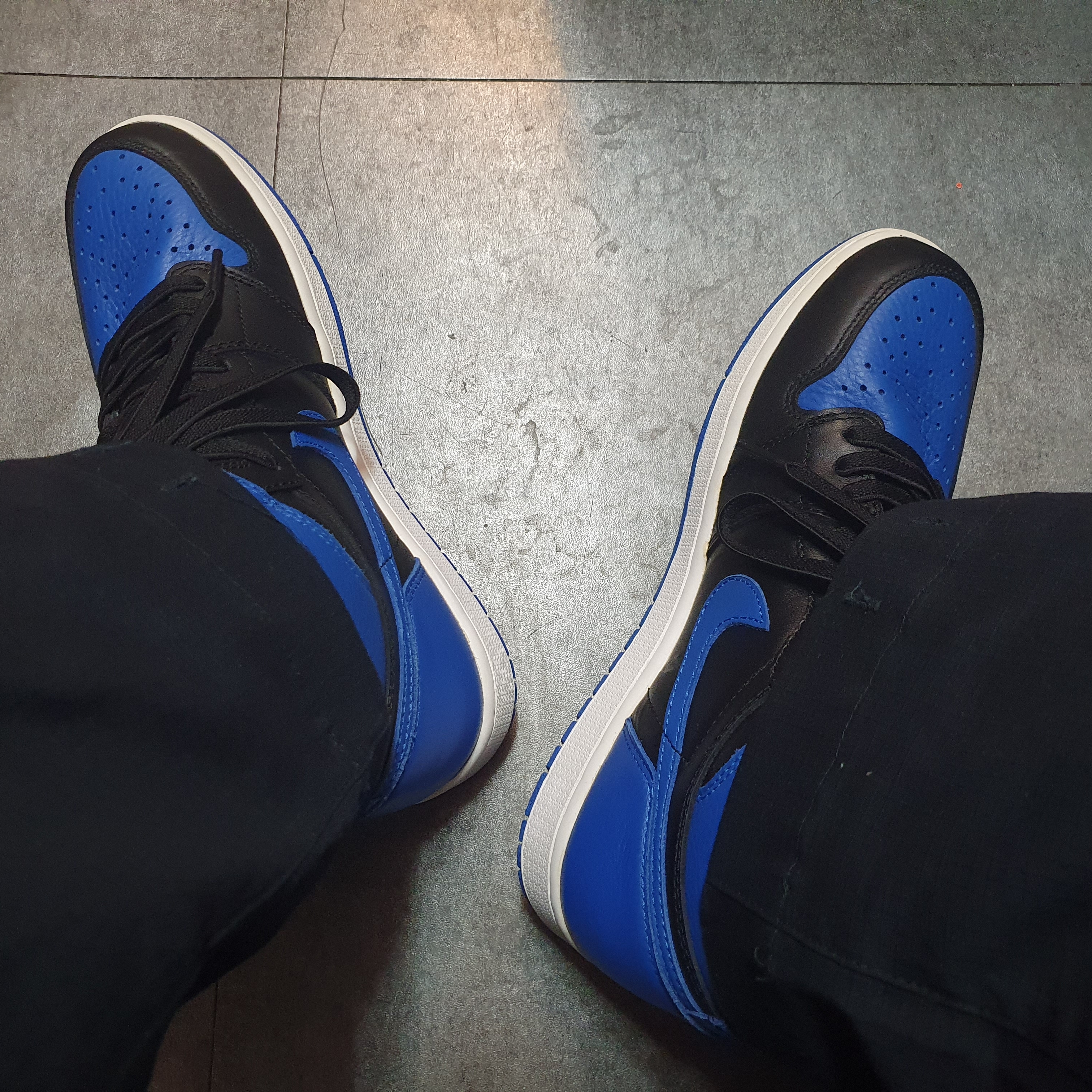 Jordan 1 Retro Royal 2017 착용 스타일