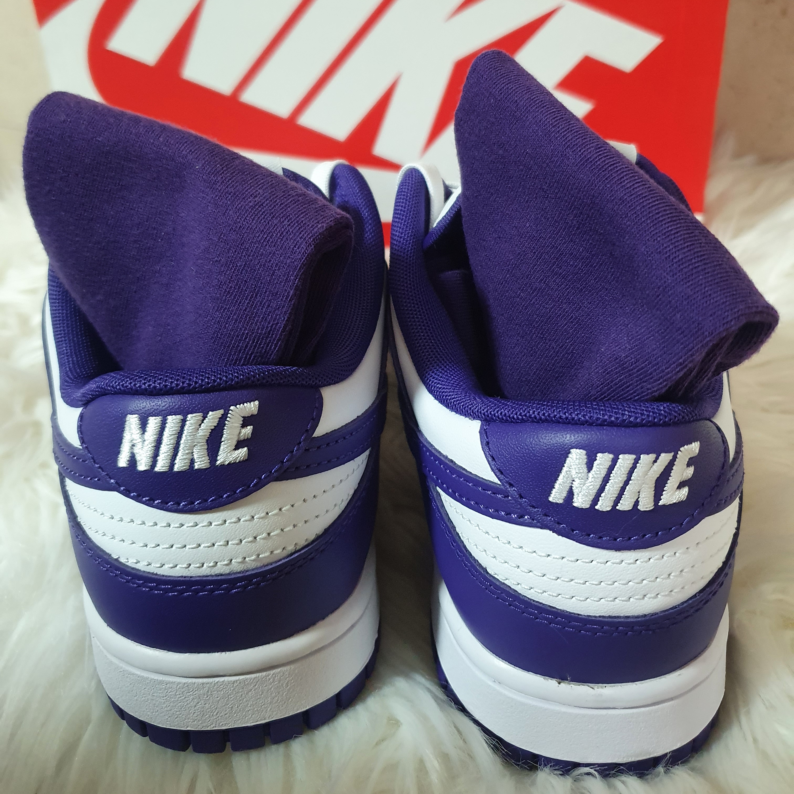 Nike Dunk Low Retro Championship Court Purple 착용 스타일 - 3