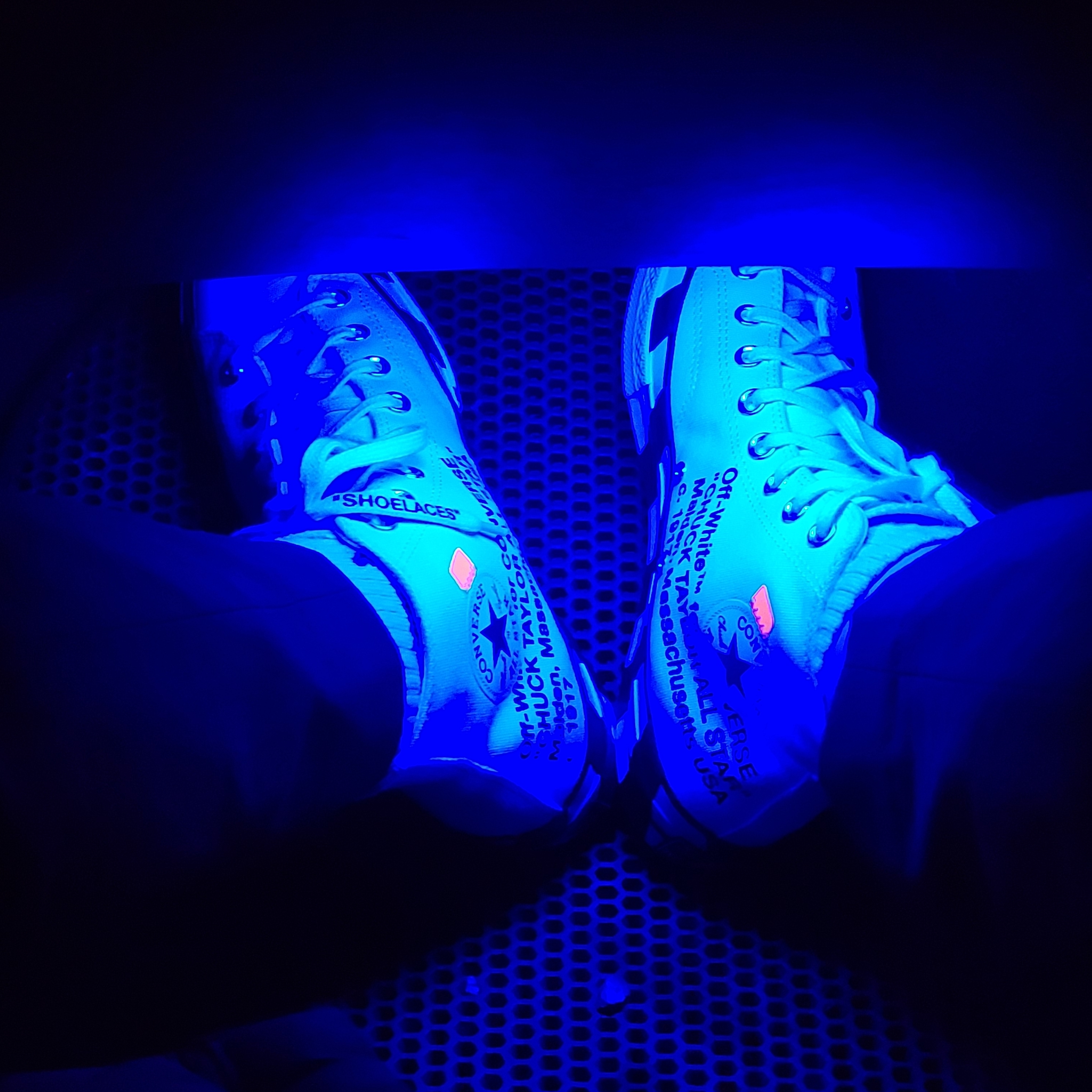 Converse x Off-White Chuck 70 High V2 2021 착용 스타일 - 1