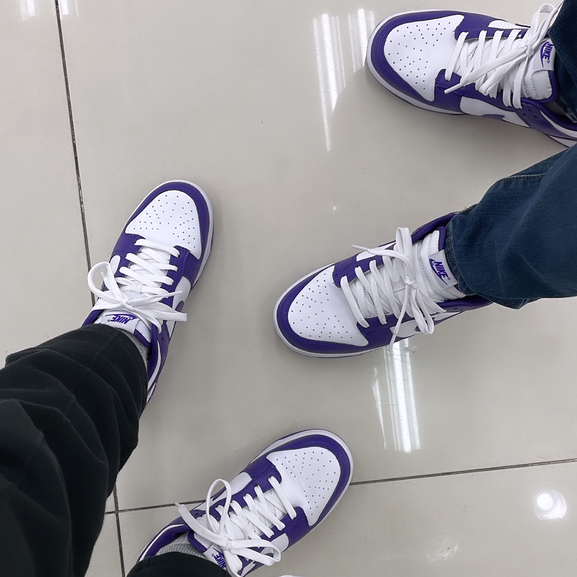 Nike Dunk Low Retro Championship Court Purple 착용 스타일