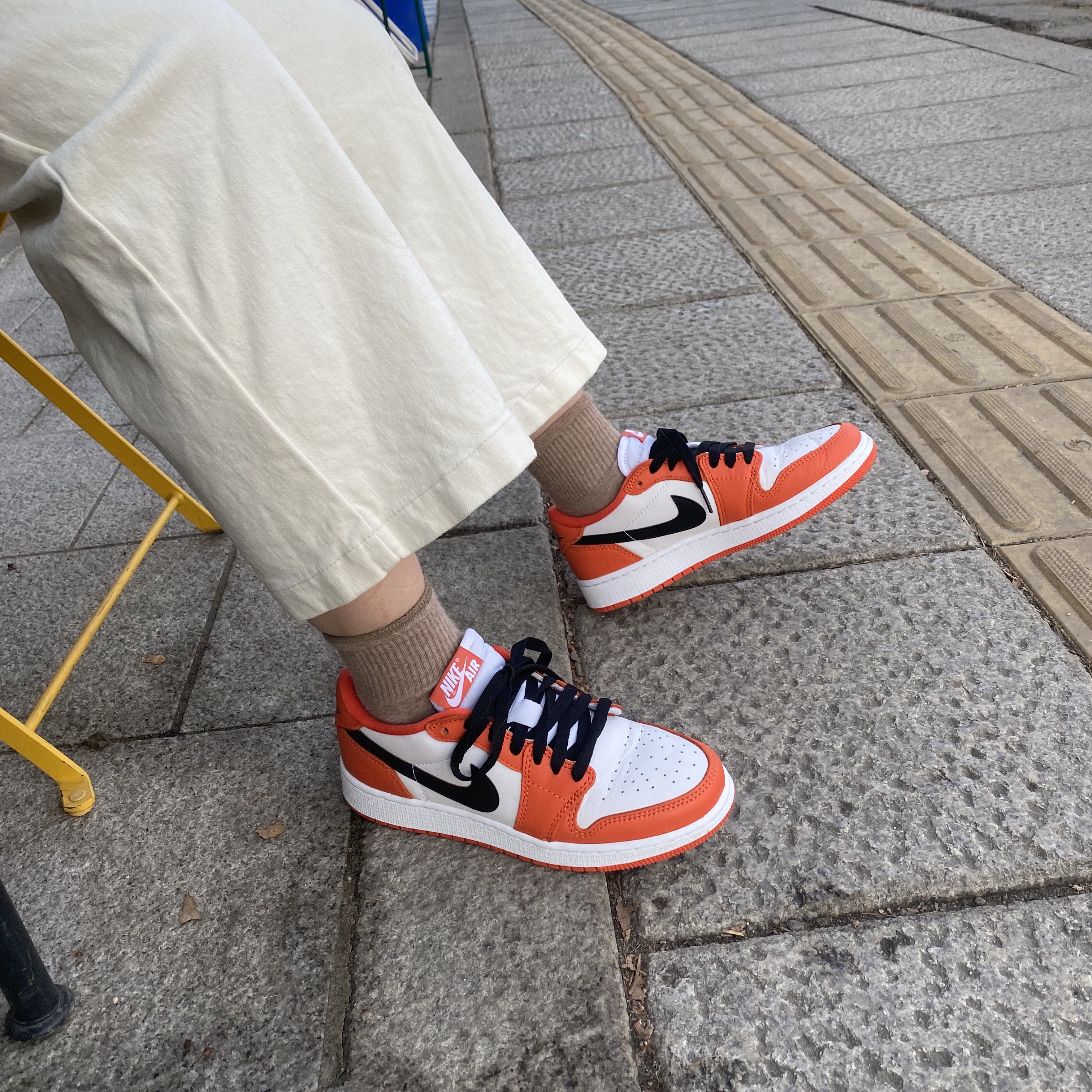 (GS) Jordan 1 Low OG Starfish 착용 스타일 - 2