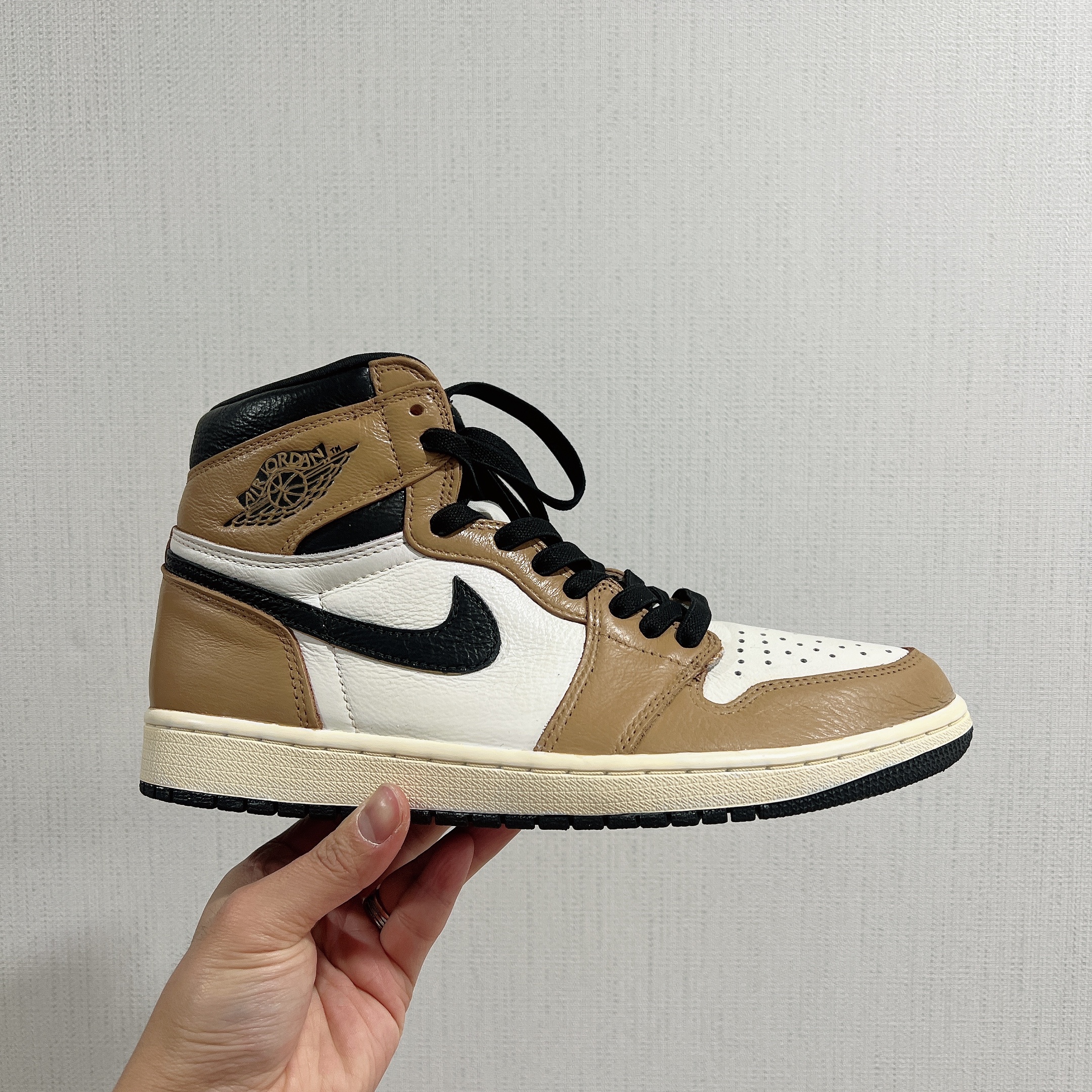 Jordan 1 Retro High OG Light Fusion Red, Jordan 1 Retro High Rookie of the Year 착용 스타일 - 2