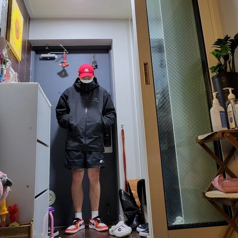 Jordan 1 Low OG Starfish 착용 스타일