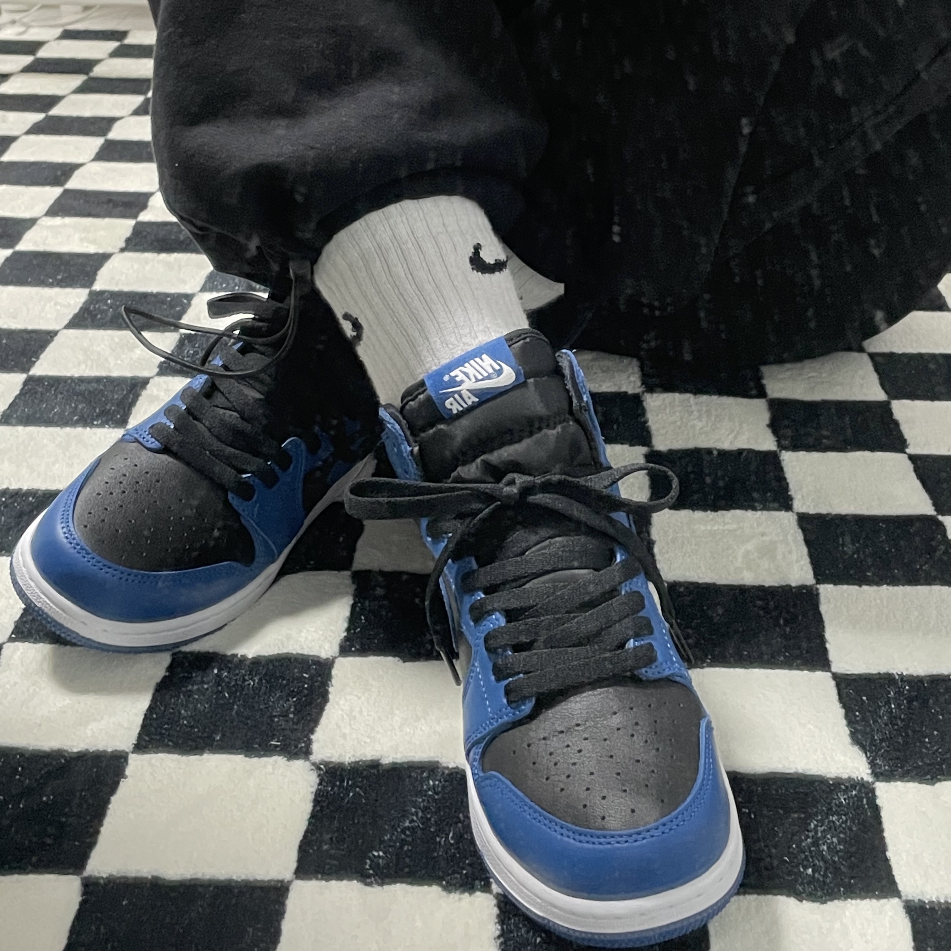 (GS) Jordan 1 Retro High OG Dark Marina Blue 착용 스타일 - 2