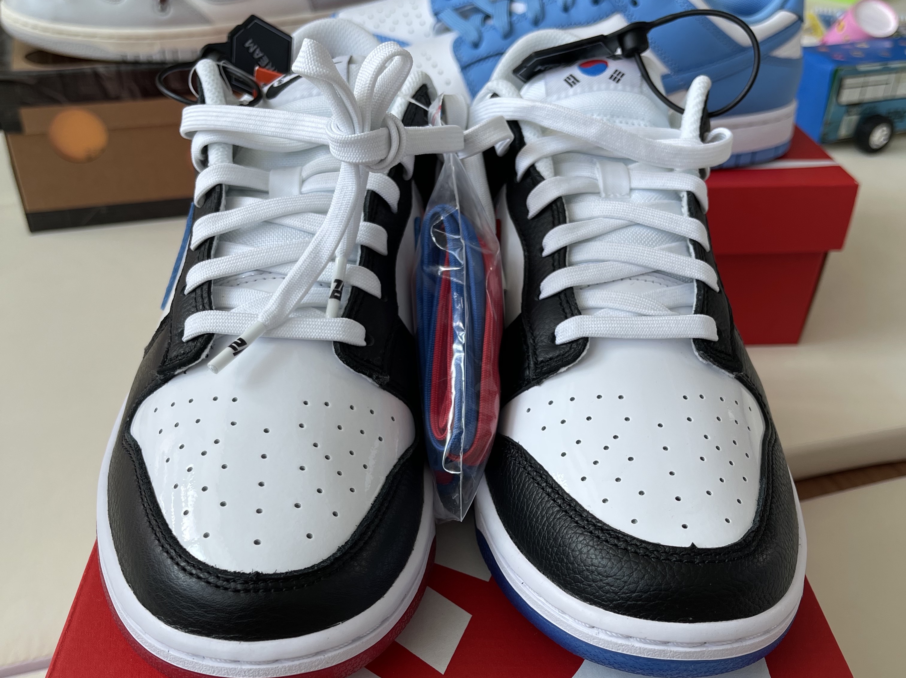 Nike Dunk Low SE Seoul 착용 스타일 - 3