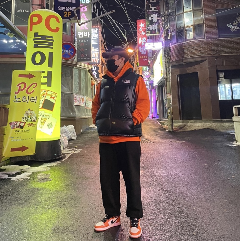 Jordan 1 Retro High OG Reverse Shattered Backboard 착용 스타일 - 2