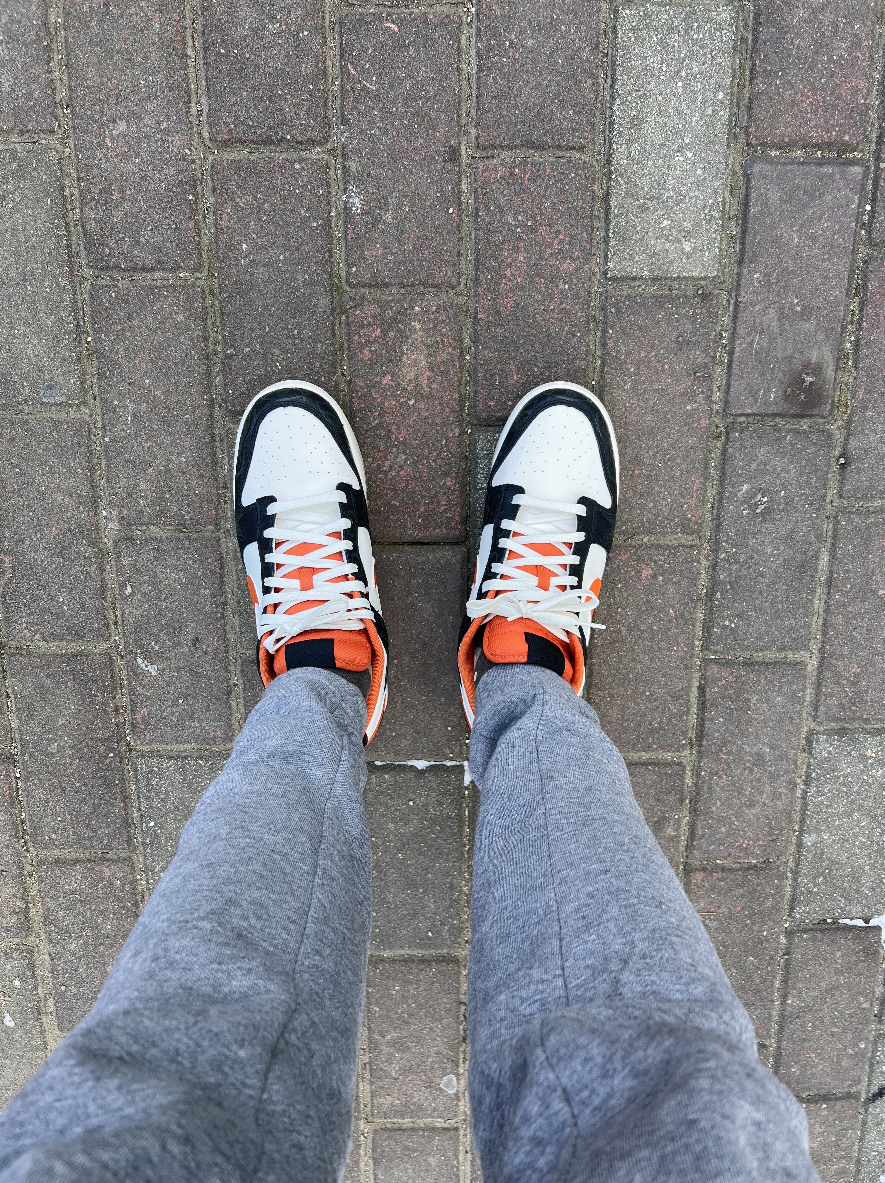 Nike Dunk Low Retro PRM Halloween 착용 스타일 - 1