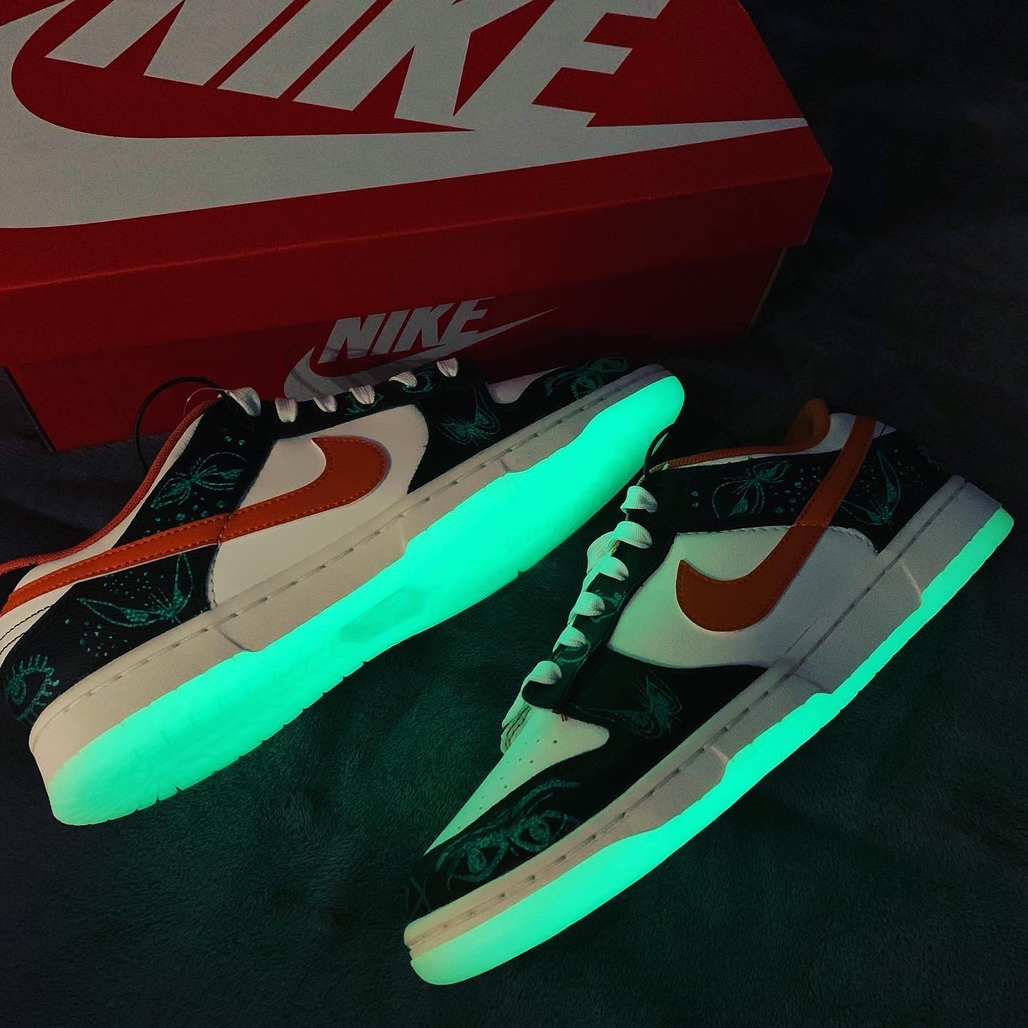 Nike Dunk Low Retro PRM Halloween 착용 스타일 - 3