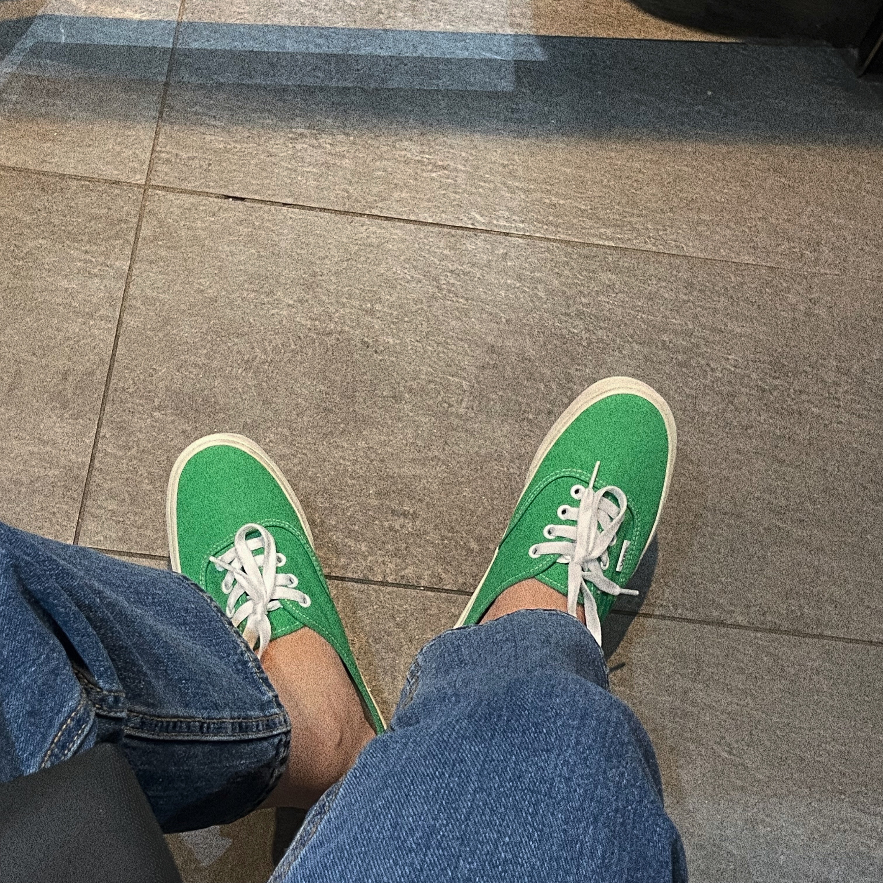 Vans Canvas Authentic Mule Green 착용 스타일