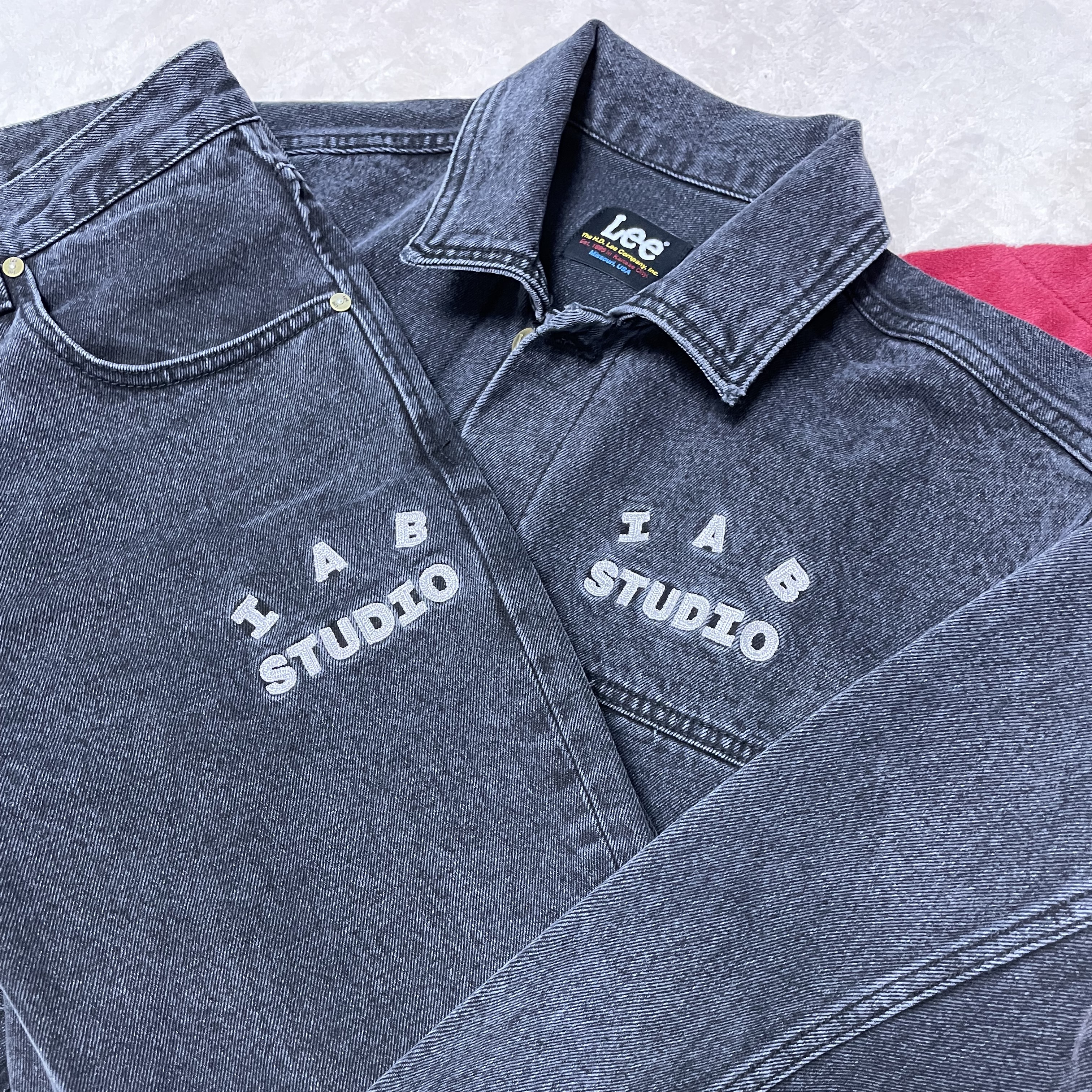 IAB Studio x Lee Denim Jeans Black, IAB Studio x Lee Denim Jacket Black 착용 스타일