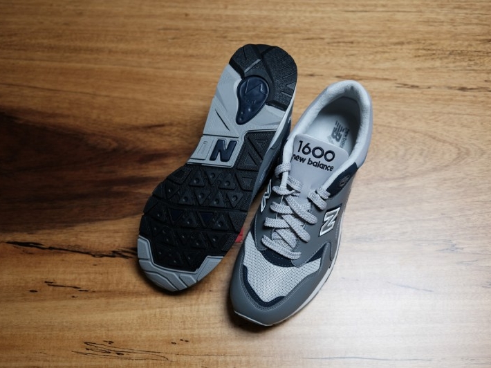 New Balance 1600 Legacy Grey 착용 스타일 - 3