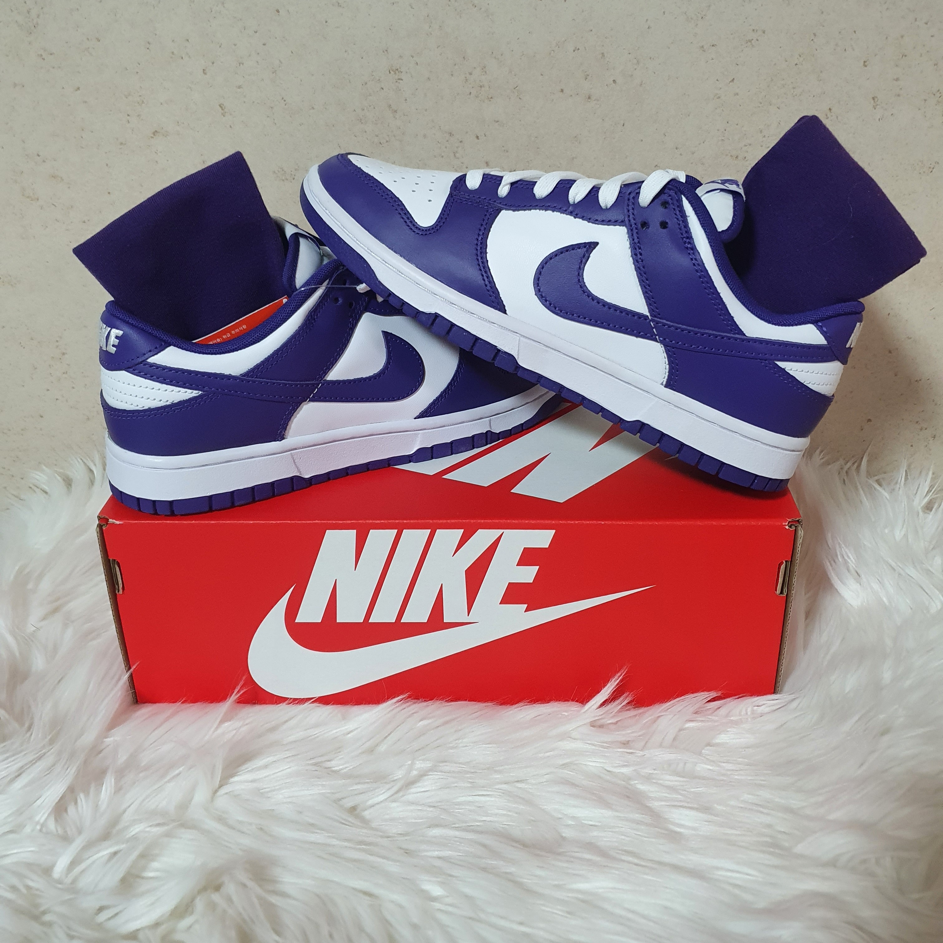 Nike Dunk Low Retro Championship Court Purple 착용 스타일 - 2