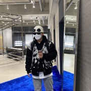 KREAM 프로필 이미지