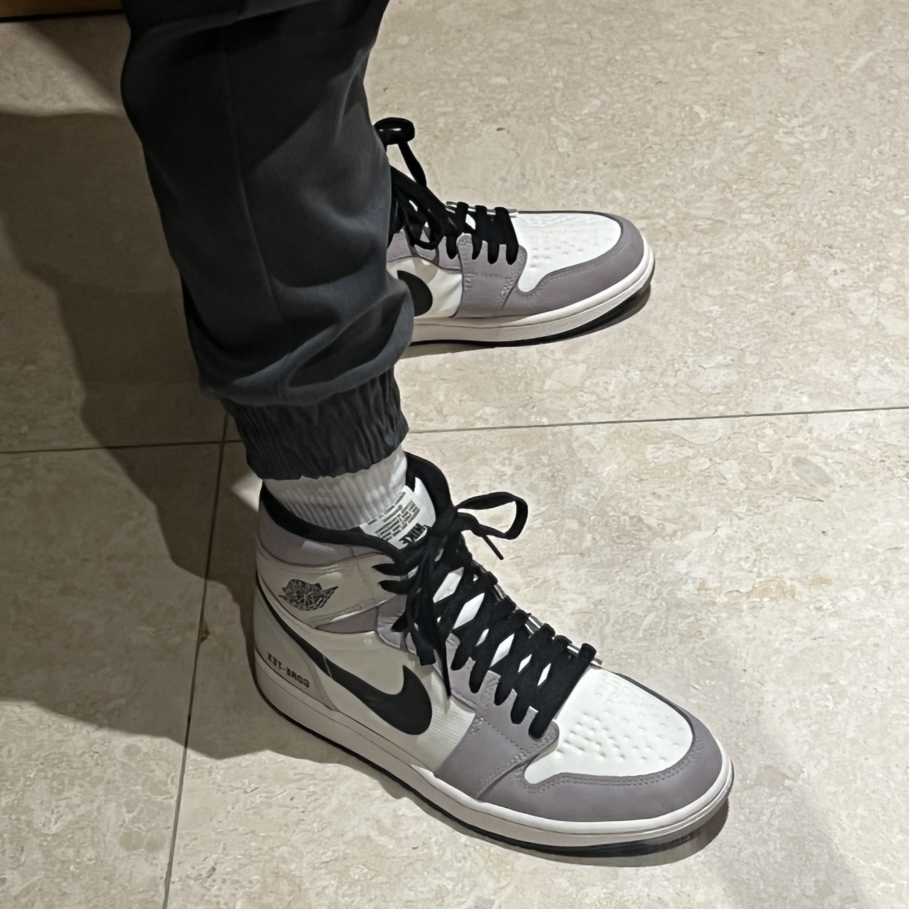 Jordan 1 Element Gore-Tex Sail 착용 스타일