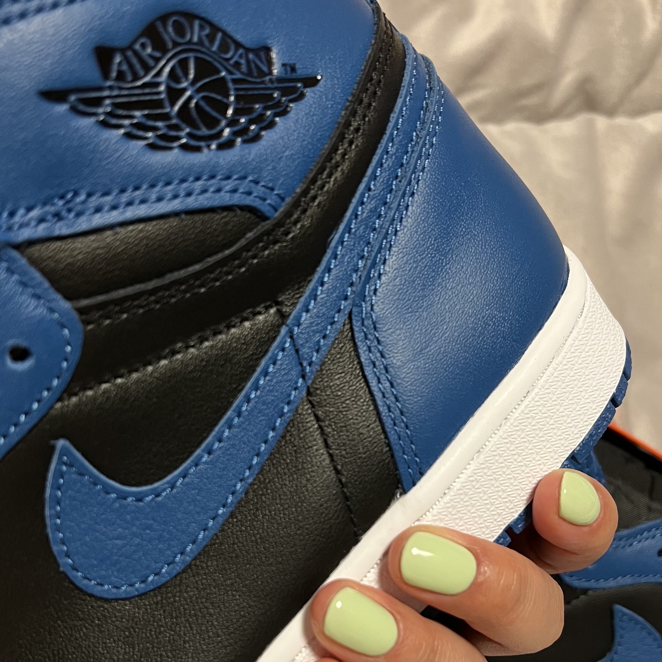 Jordan 1 Retro High OG Dark Marina Blue 착용 스타일