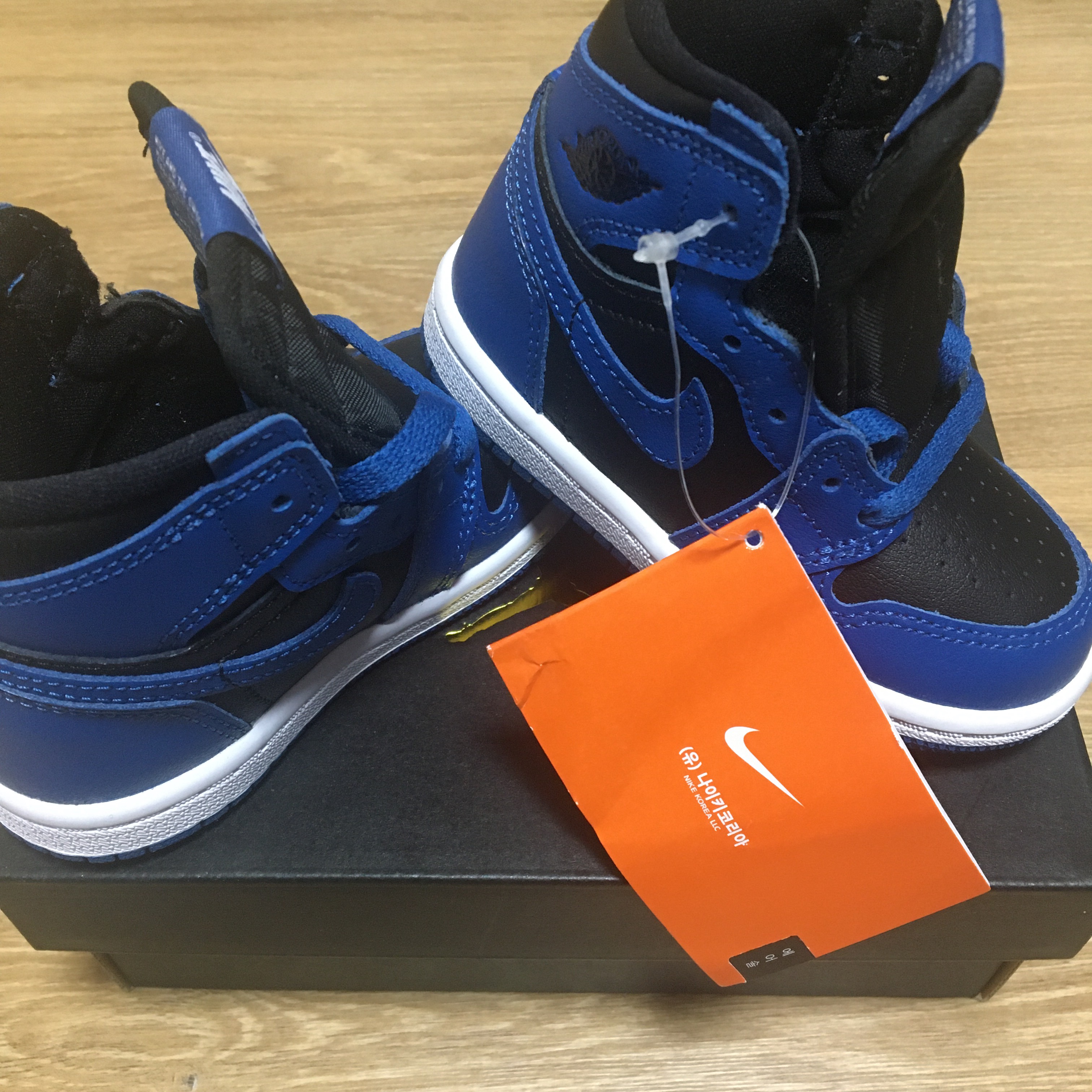 (TD) Jordan 1 Retro High OG Dark Marina Blue 착용 스타일 - 1