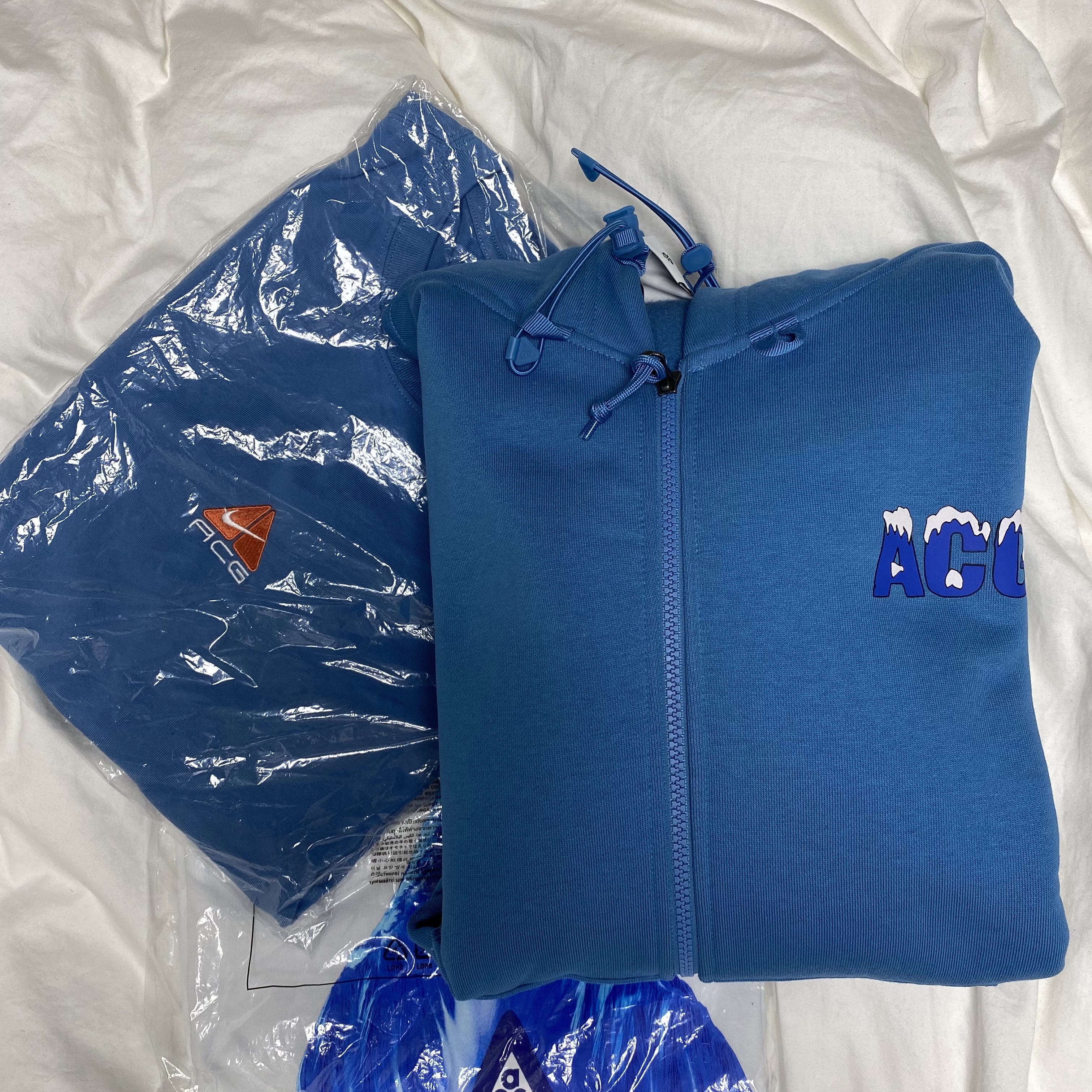 Nike ACG Therma-Fit Full Zip Graphic Hoodie Dutch Blue 착용 스타일 - 3