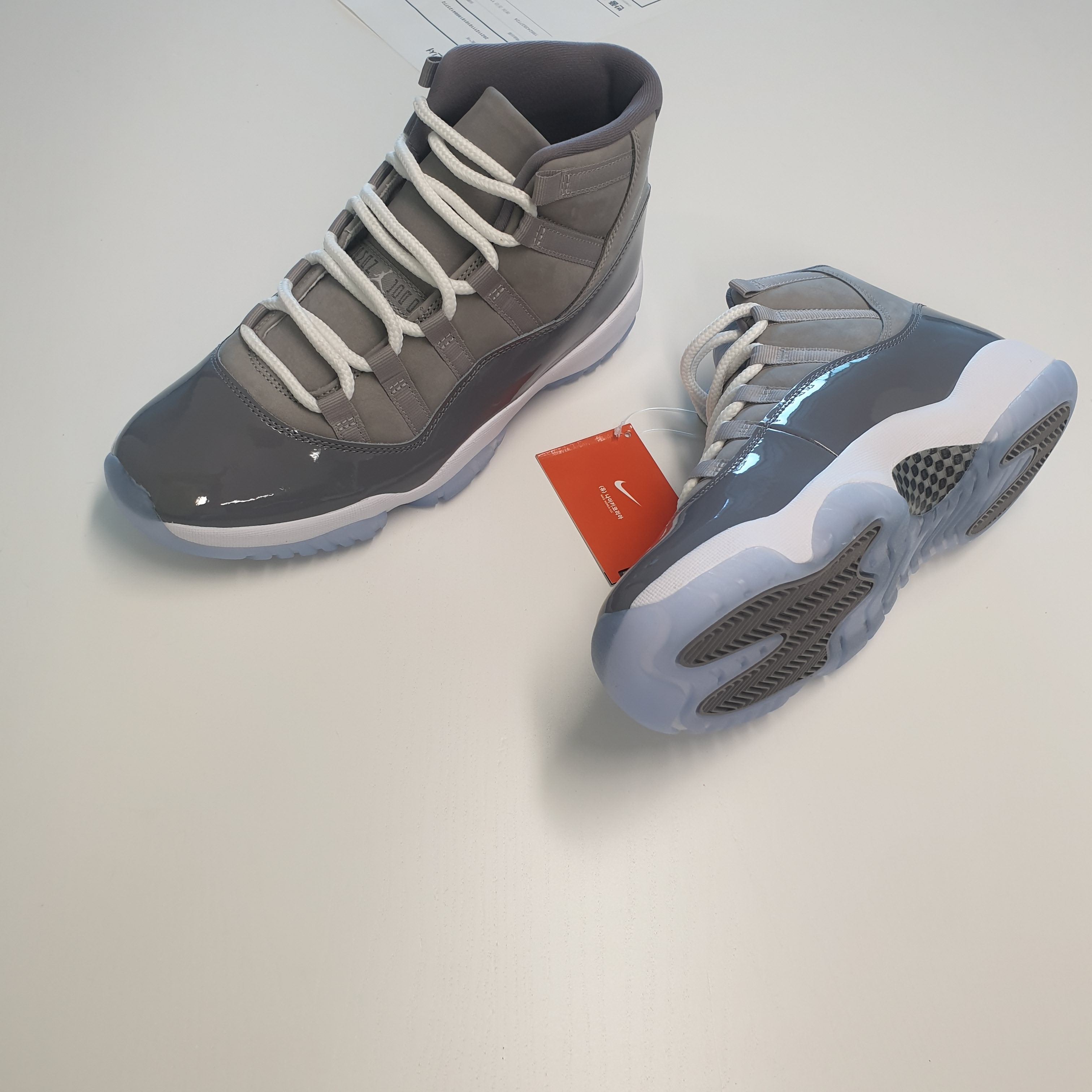 Jordan 11 Retro Cool Grey 2021 착용 스타일 - 4