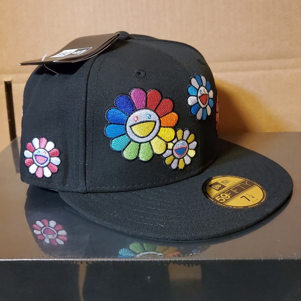 New Era x Murakami Takashi Ohana All Over Sized Cap Black 착용 스타일