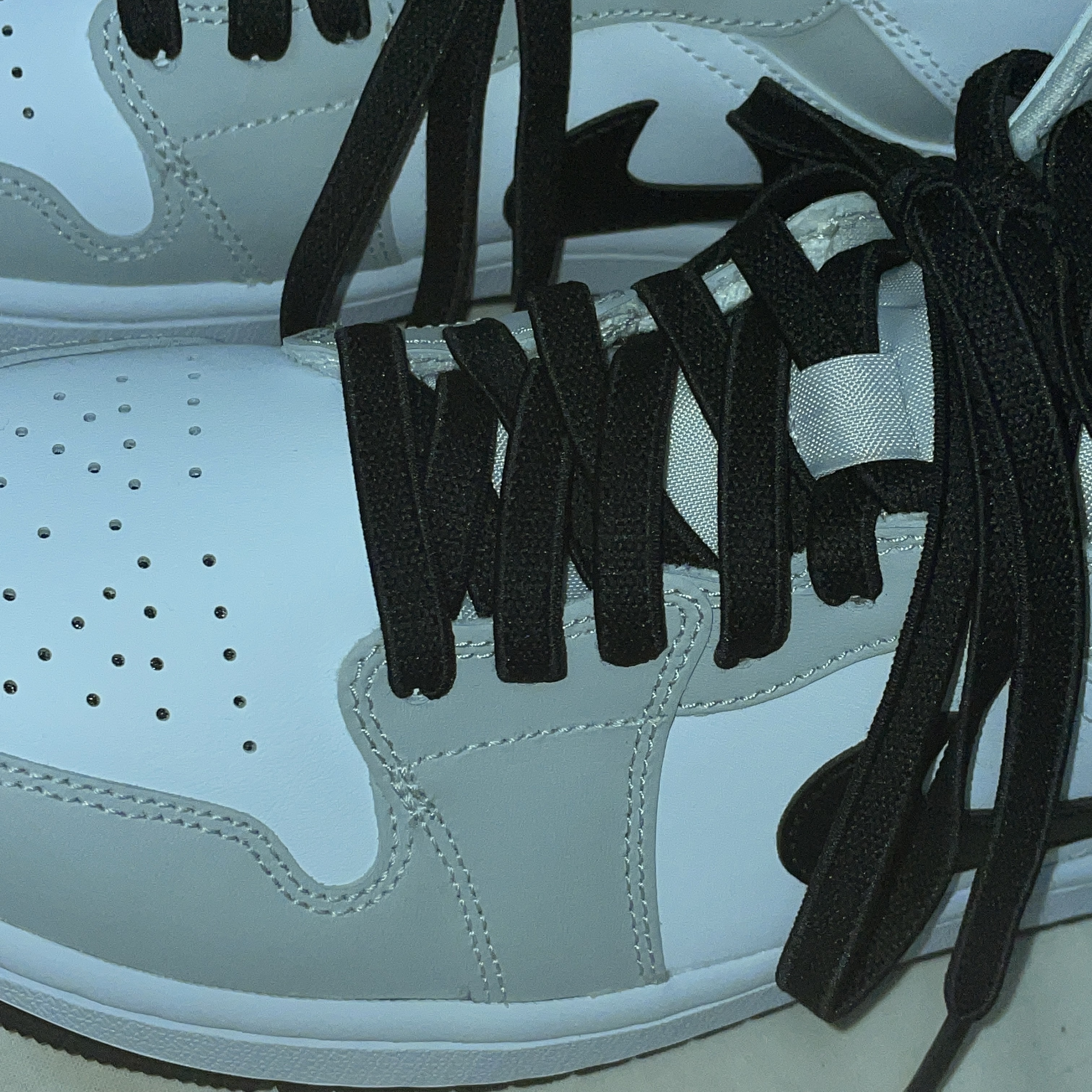(W) Jordan 1 Mid Grey Fog 착용 스타일