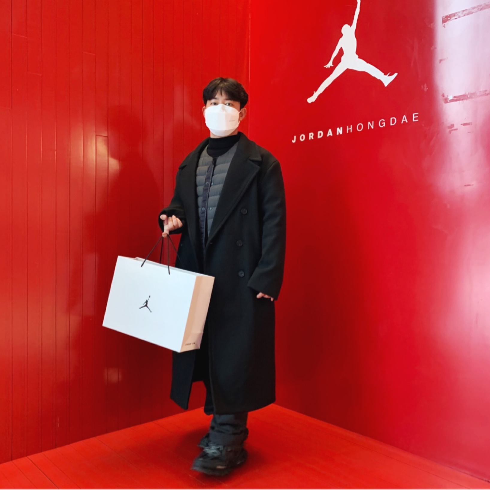 Balenciaga Track Sneakers Triple Black 착용 스타일