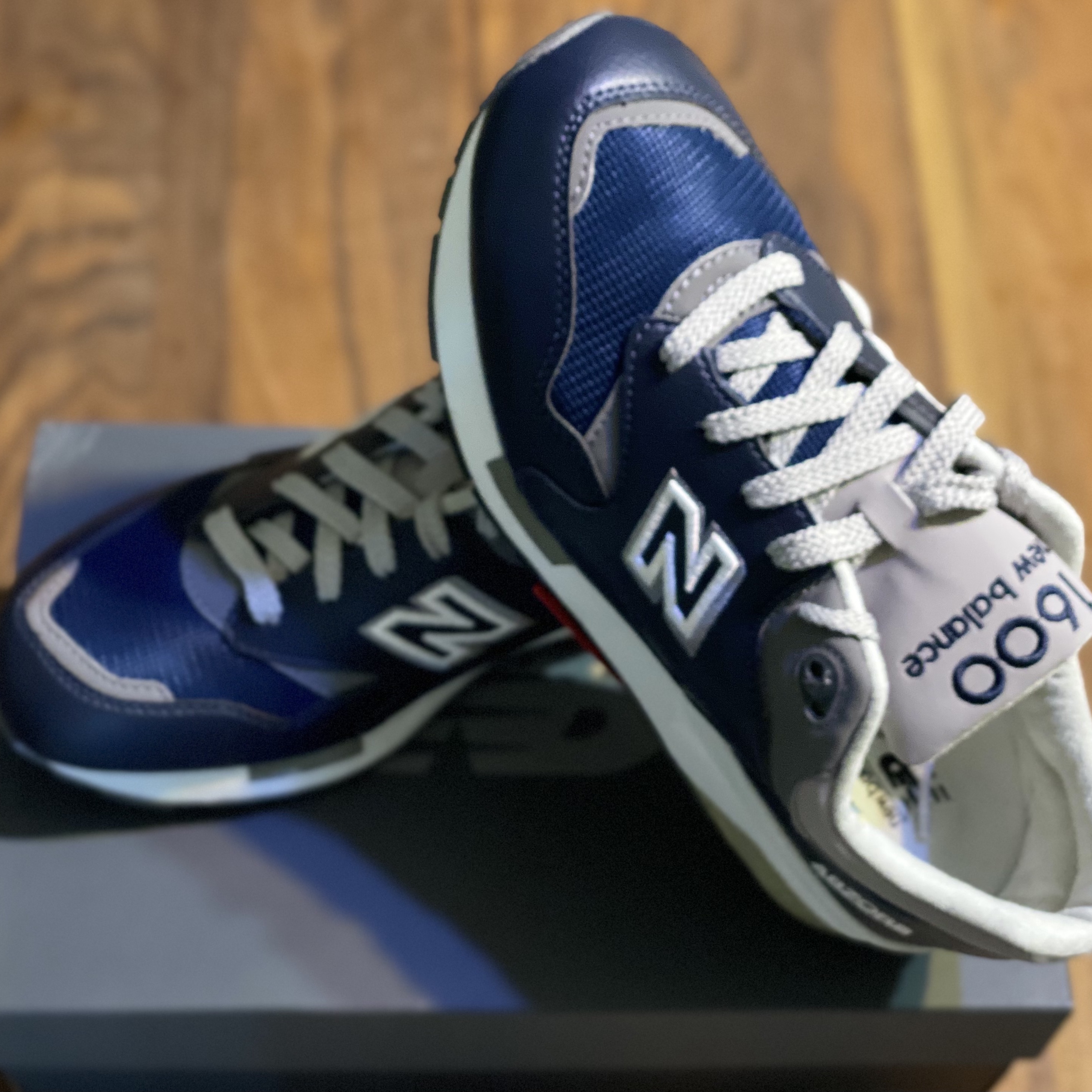 New Balance 1600 Legacy Navy, New Balance 1600 Legacy Grey 착용 스타일 - 4