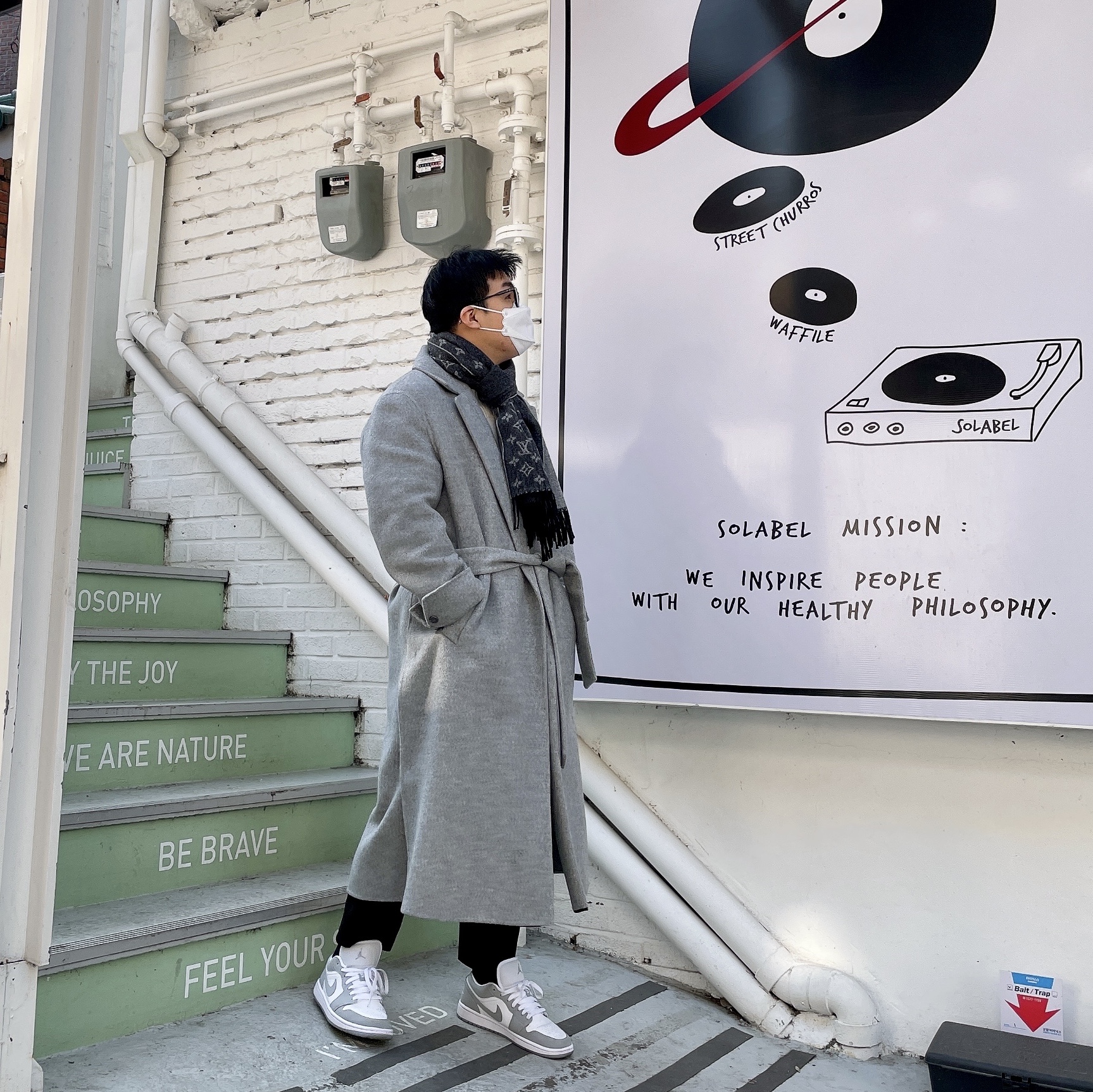 (W) Jordan 1 Low White Wolf Grey 착용 스타일