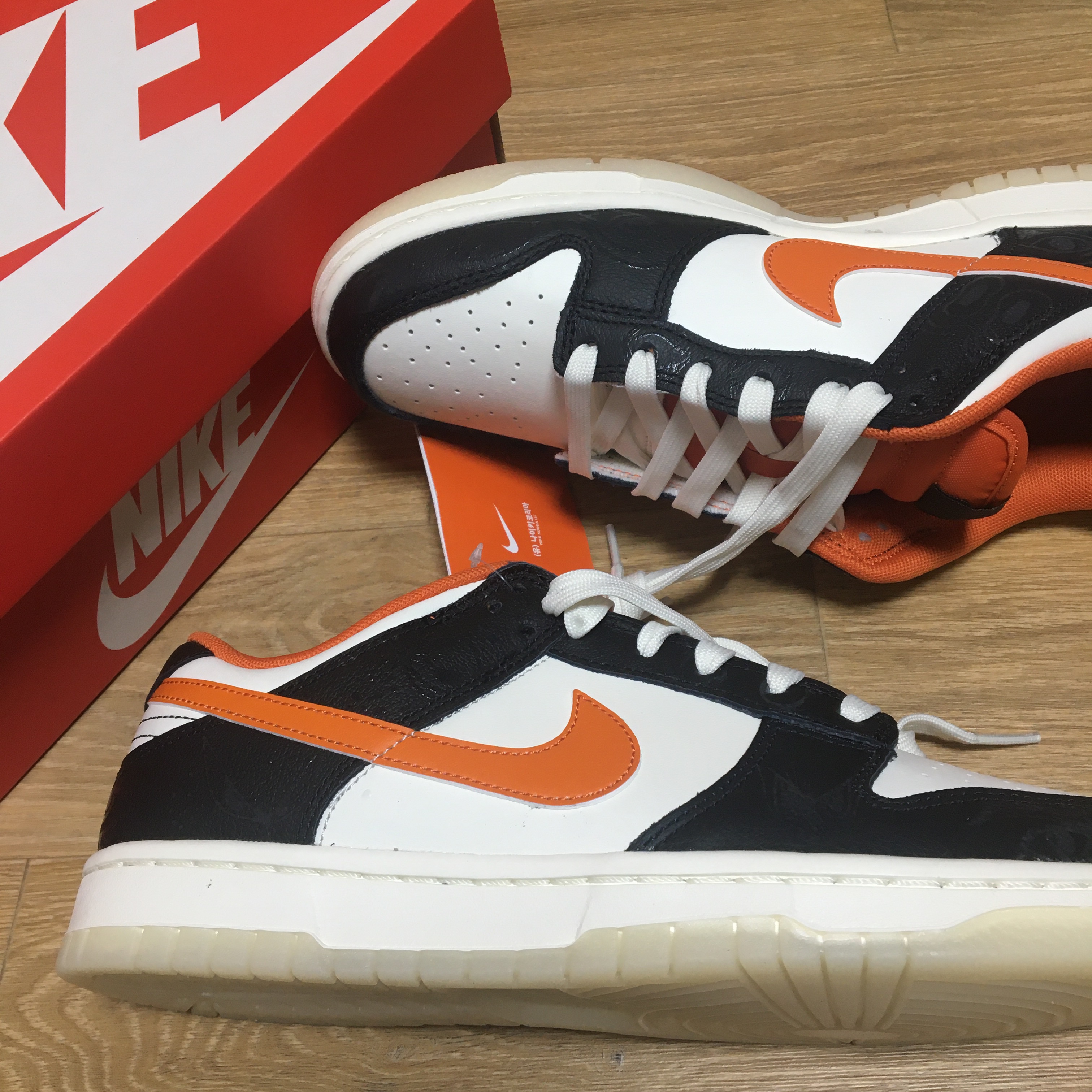 Nike Dunk Low Retro PRM Halloween 착용 스타일 - 2